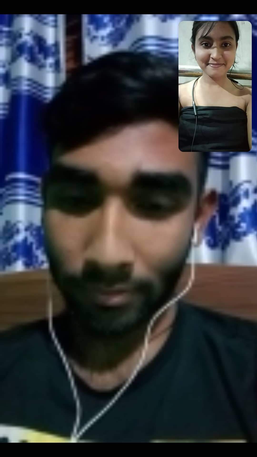 Sexy figure callage girl