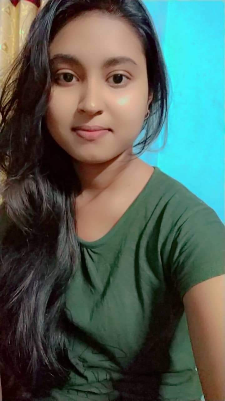 Sexy figure callage girl