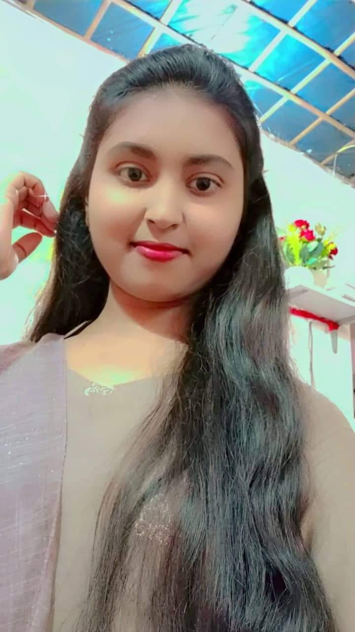 Sexy figure callage girl