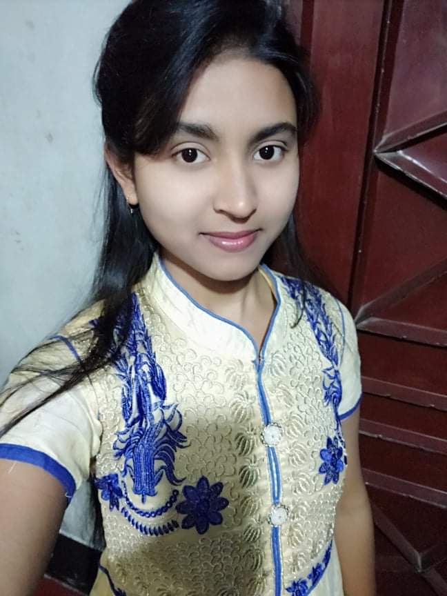 Sexy figure callage girl