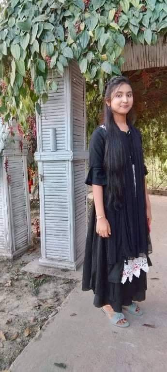 Sexy figure callage girl