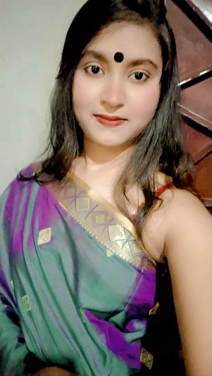 Sexy figure callage girl