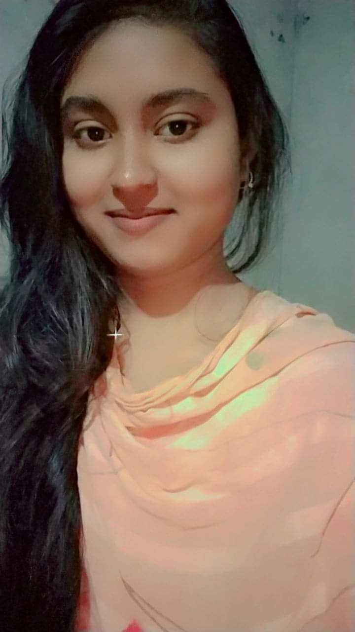 Sexy figure callage girl