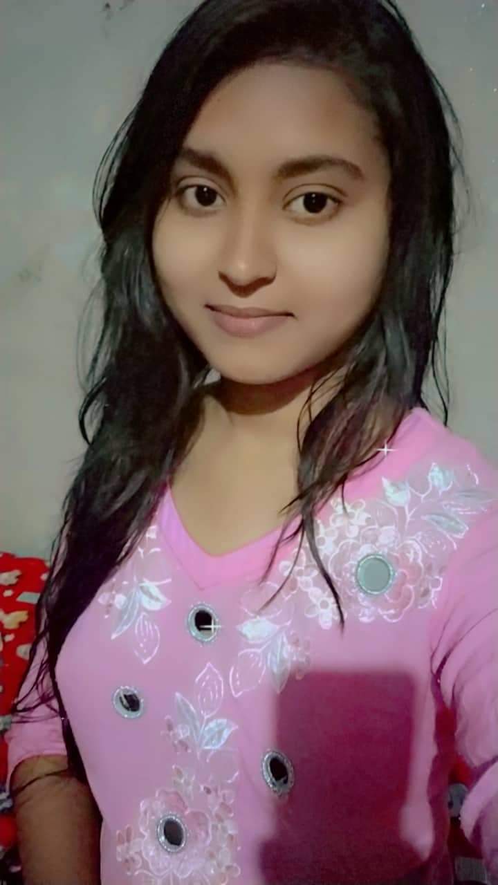 Sexy figure callage girl