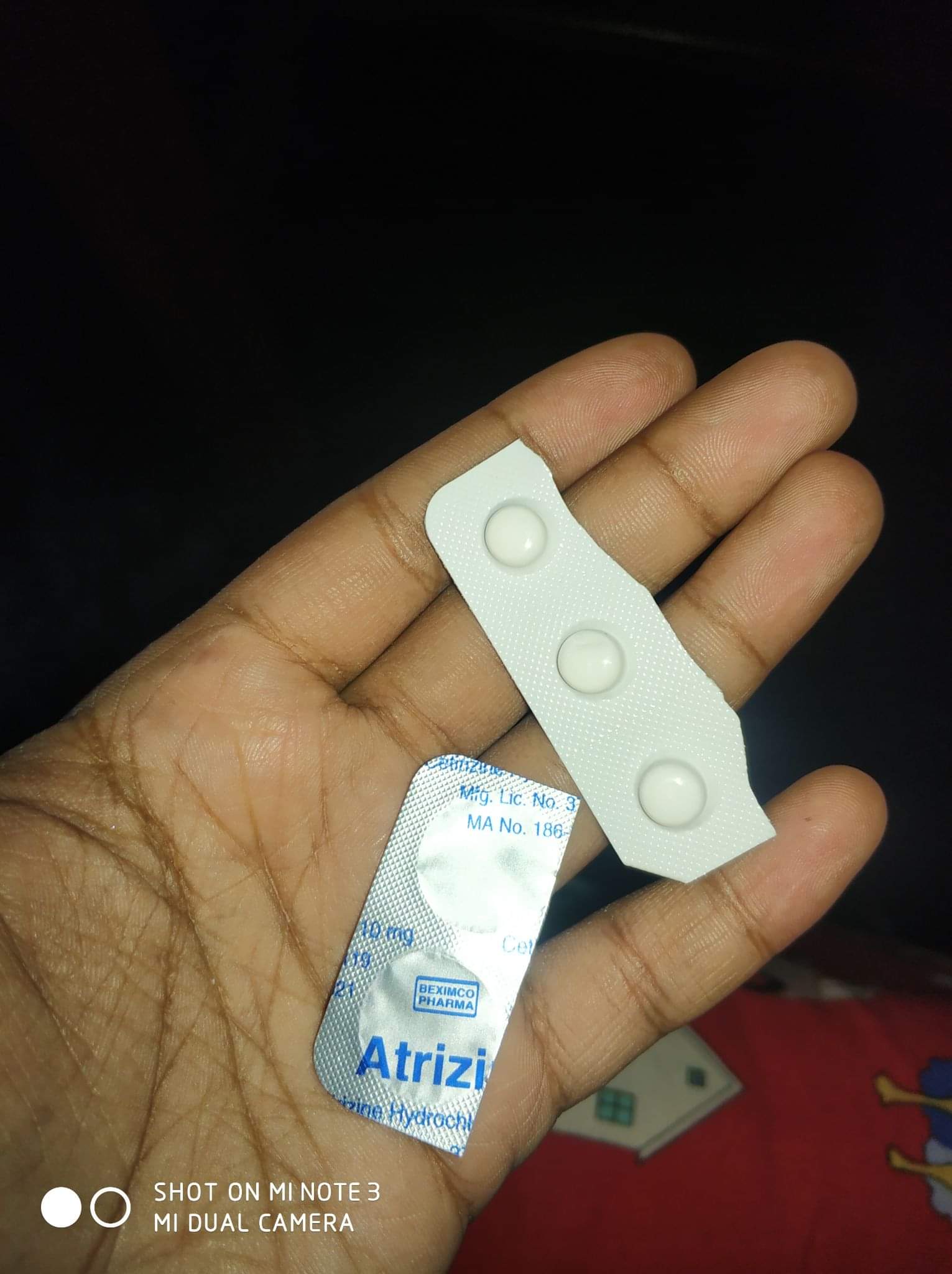 Sexy figure callage girl