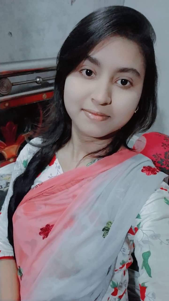 Sexy figure callage girl