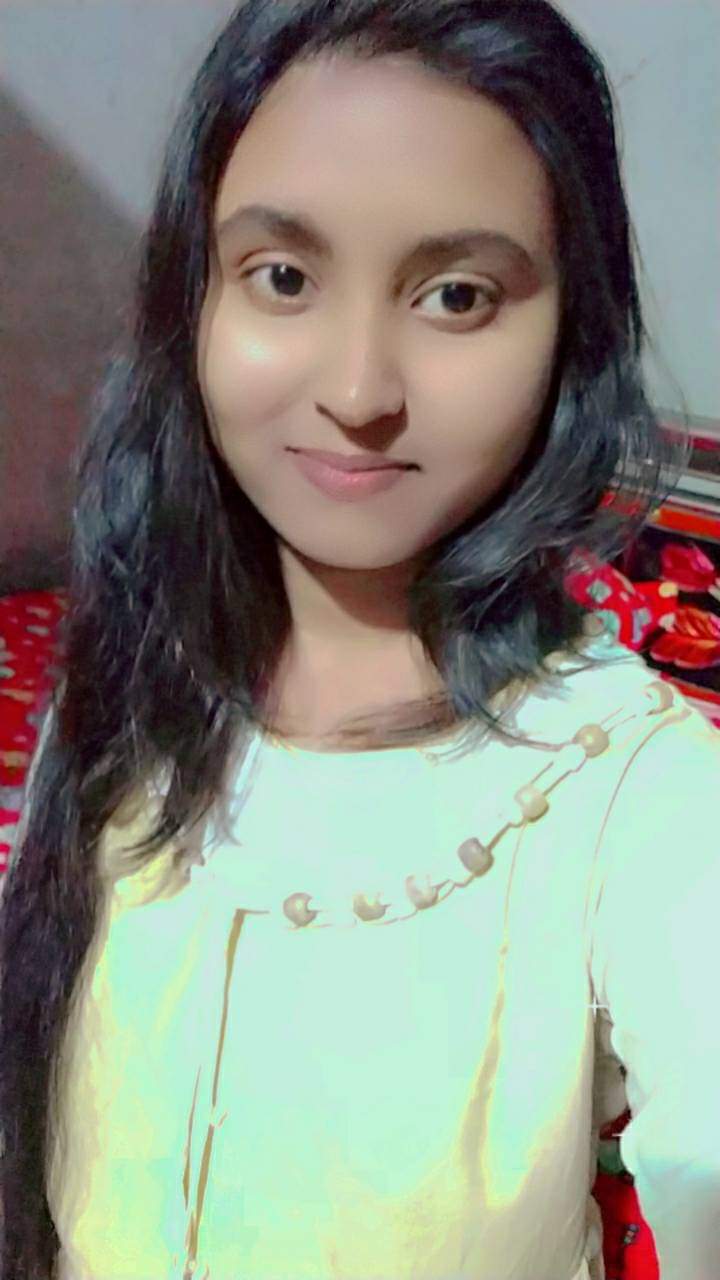 Sexy figure callage girl