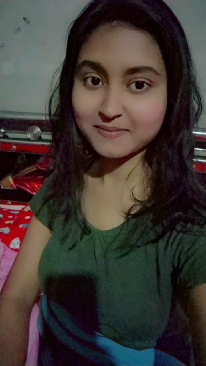 Sexy figure callage girl