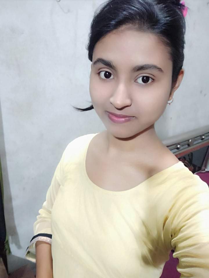 Sexy figure callage girl