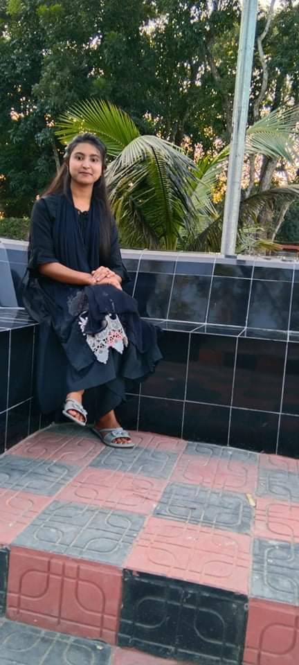 Sexy figure callage girl