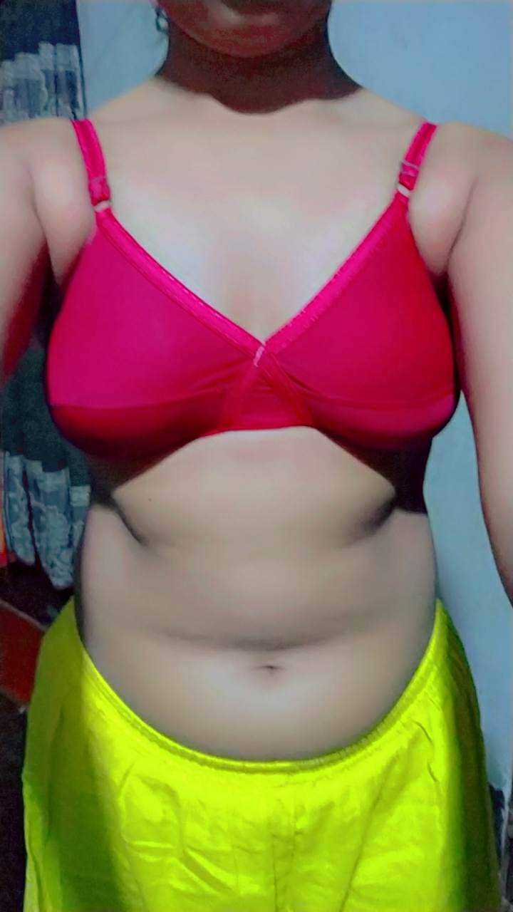 Sexy figure callage girl