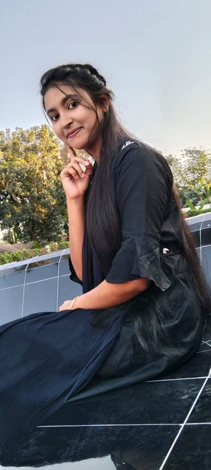 Sexy figure callage girl