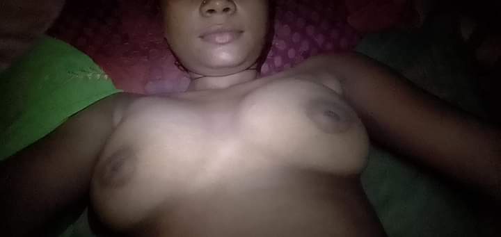 Desi girl sexy boobs photo  Indian