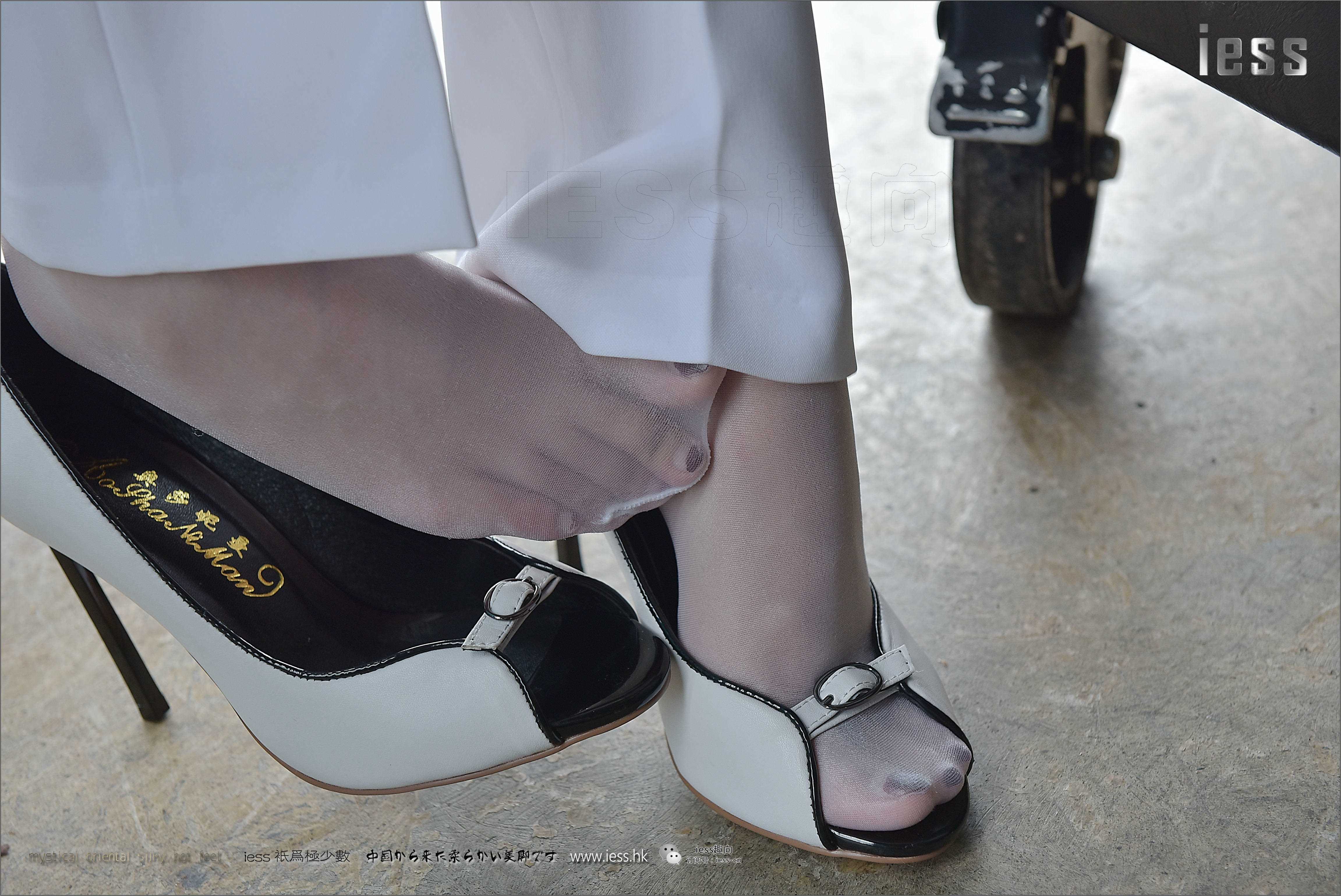 China Beauty Legs and feet 226