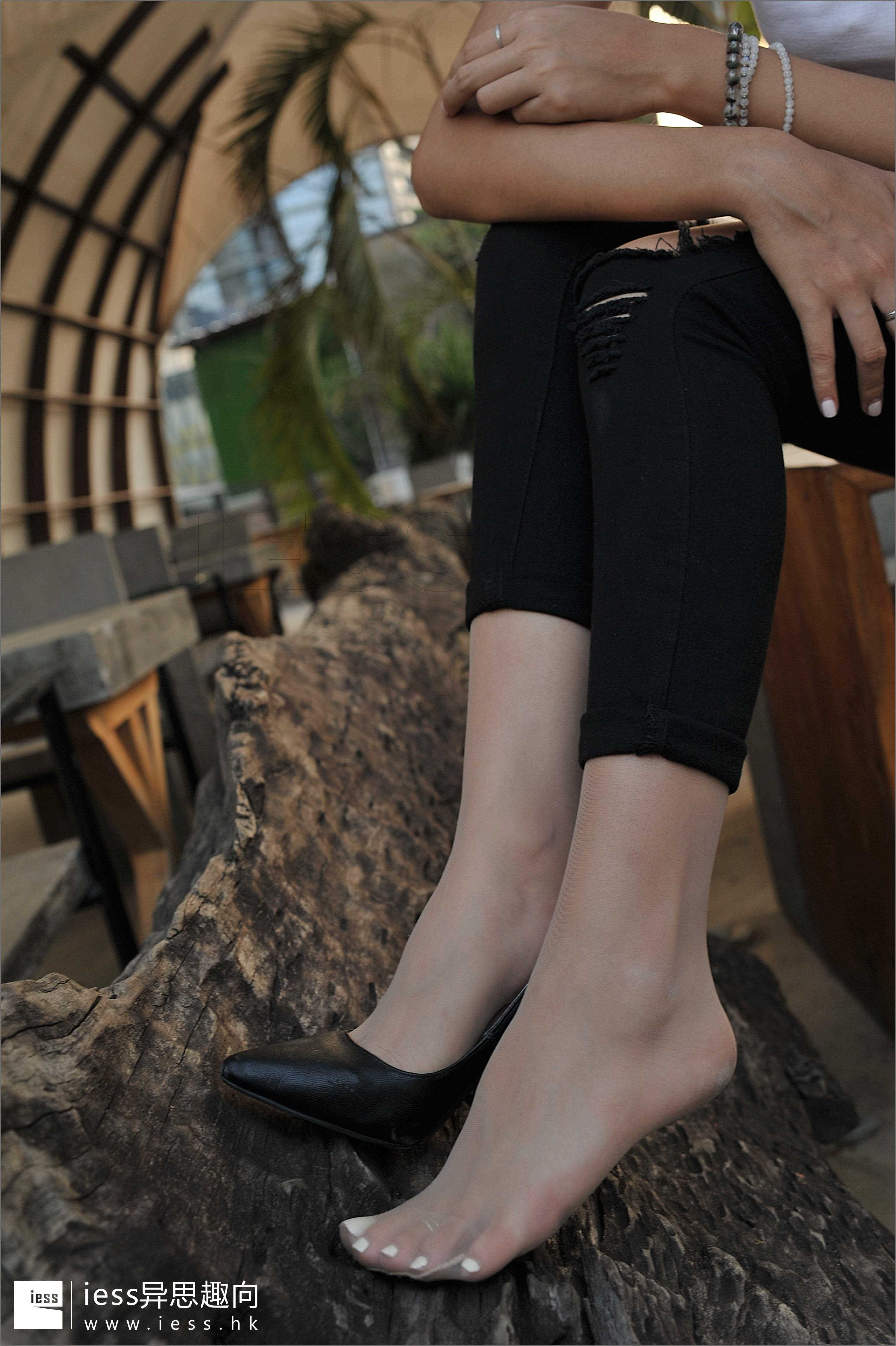 China Beauty Legs and feet 228