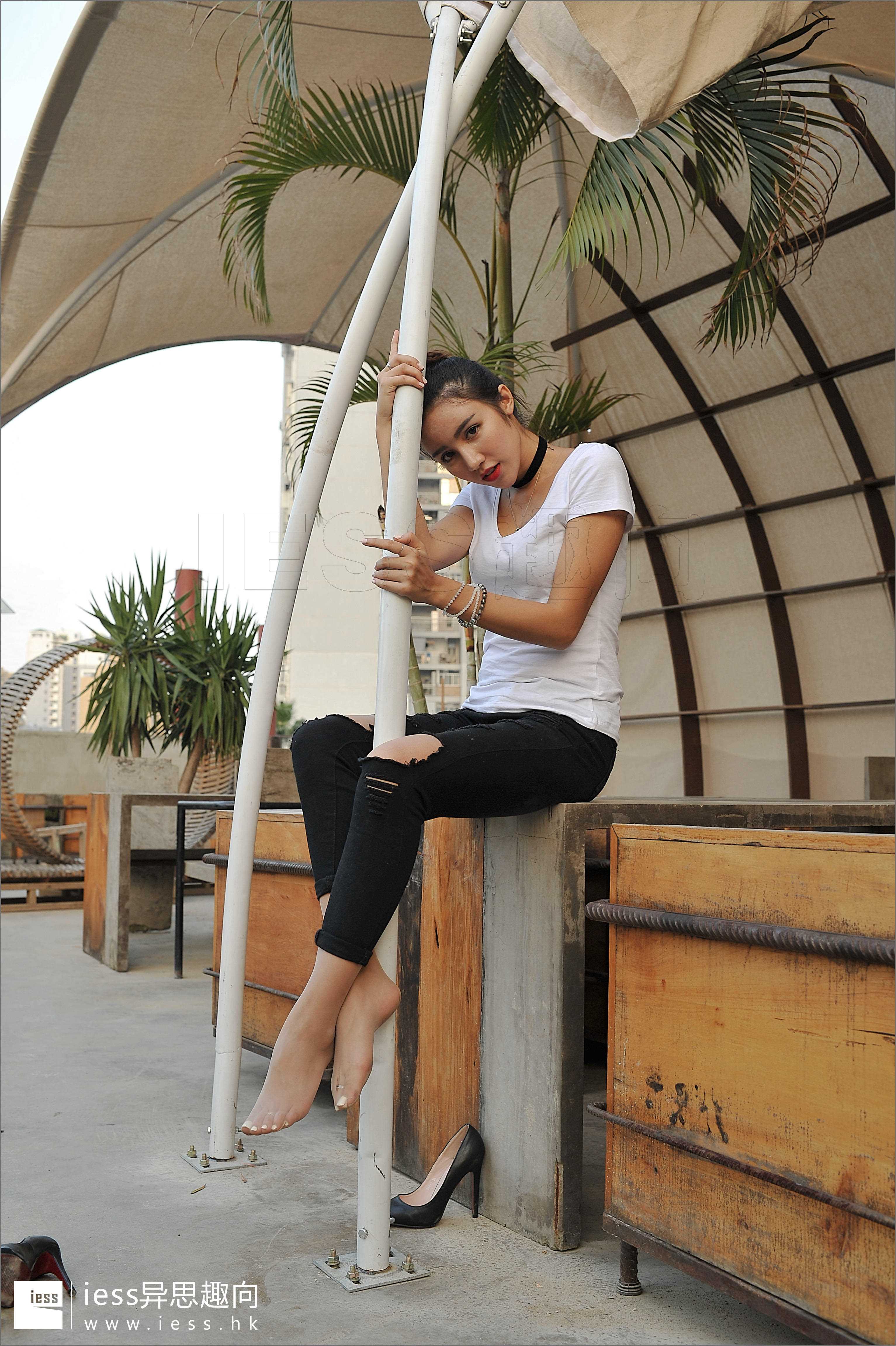 China Beauty Legs and feet 228