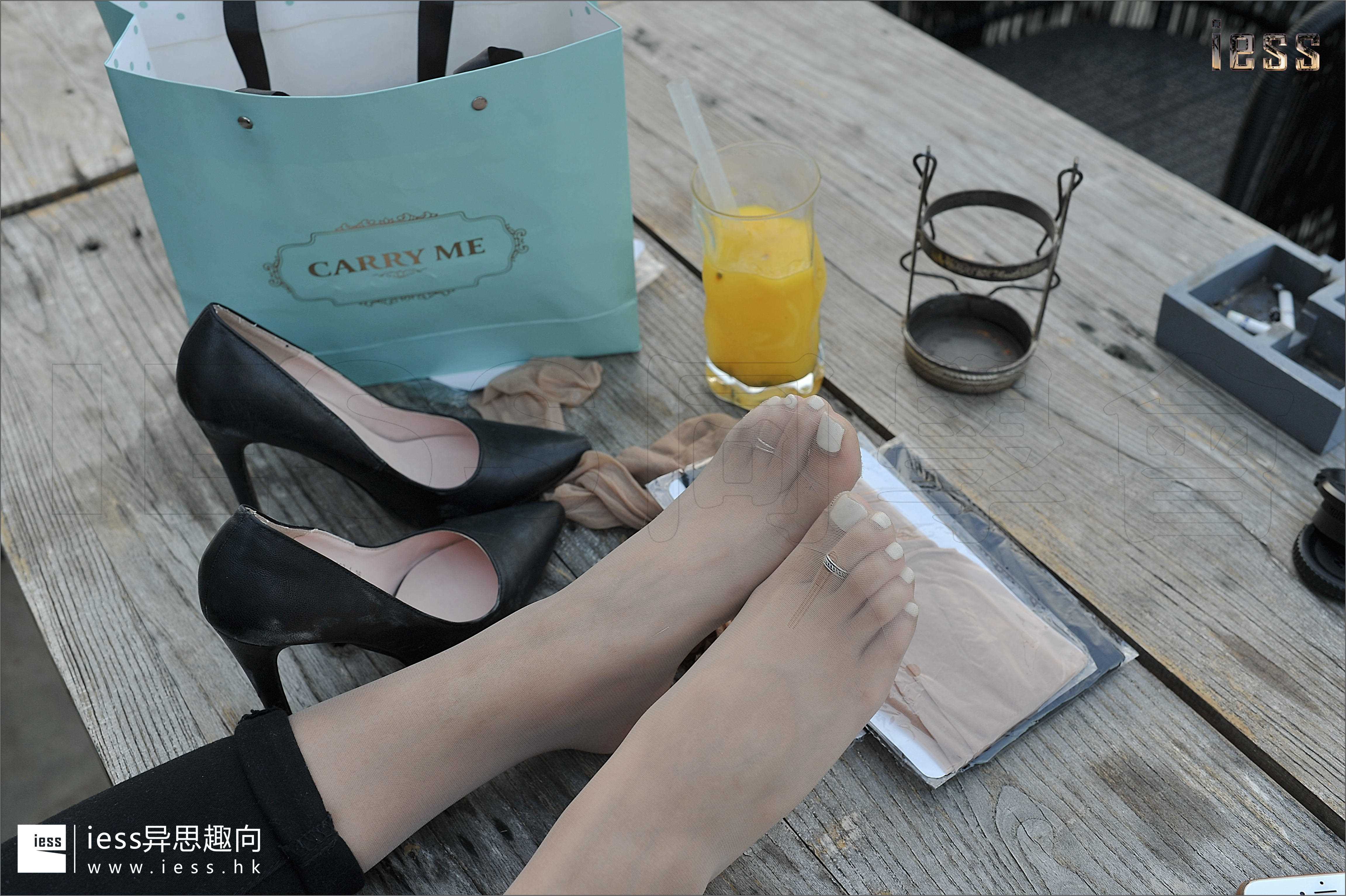 China Beauty Legs and feet 228