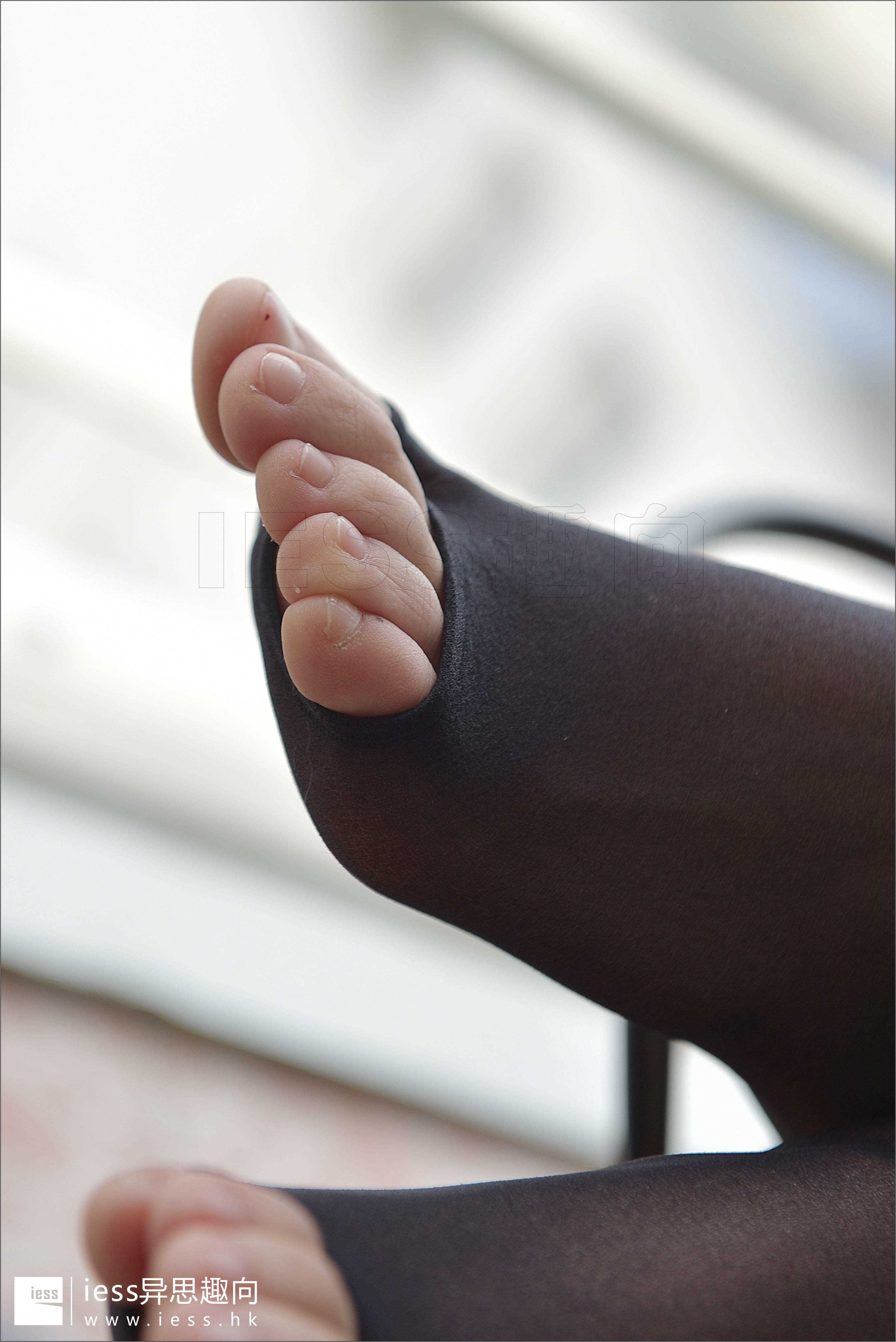 China Beauty Legs and feet 231