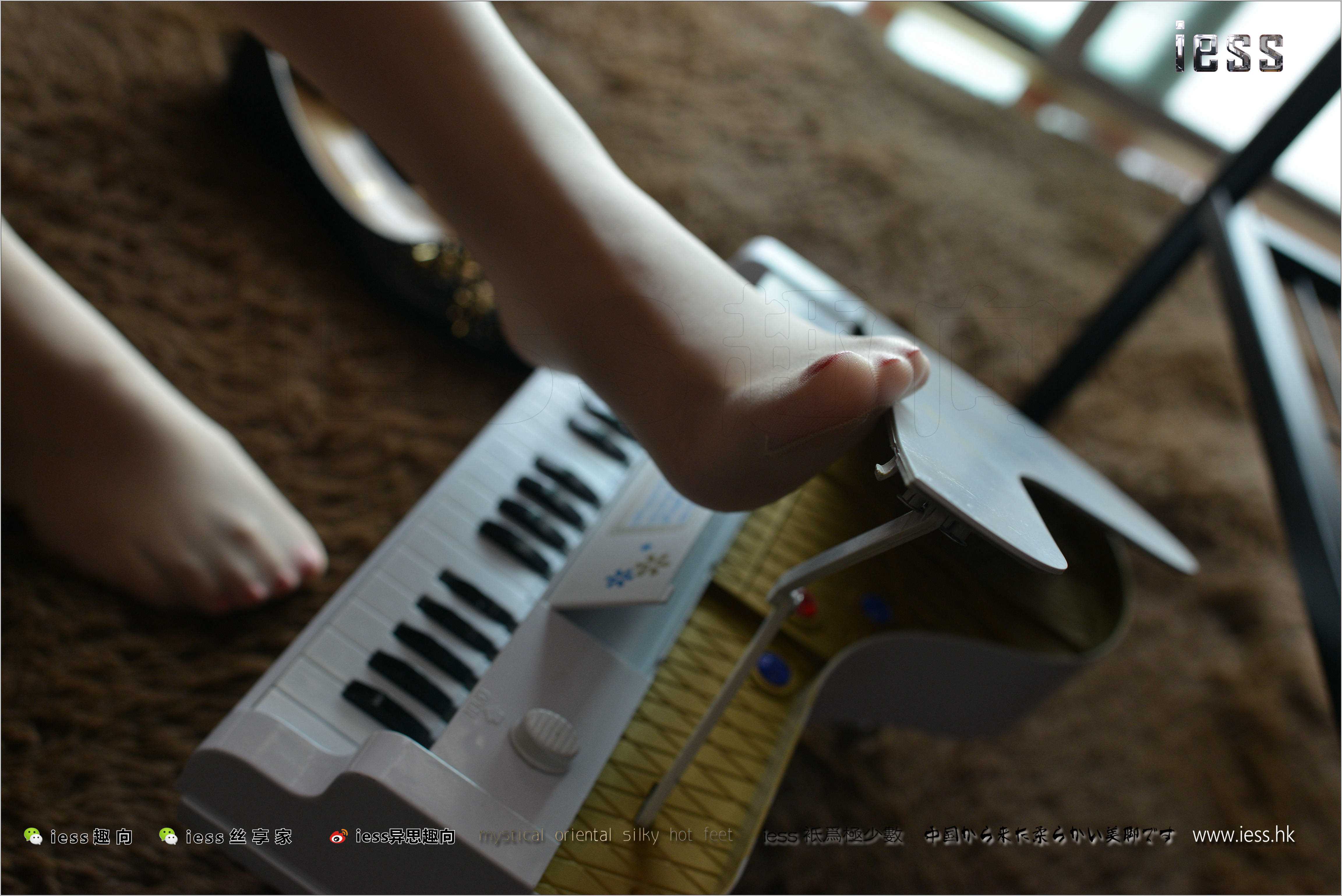 China Beauty Legs and feet 239