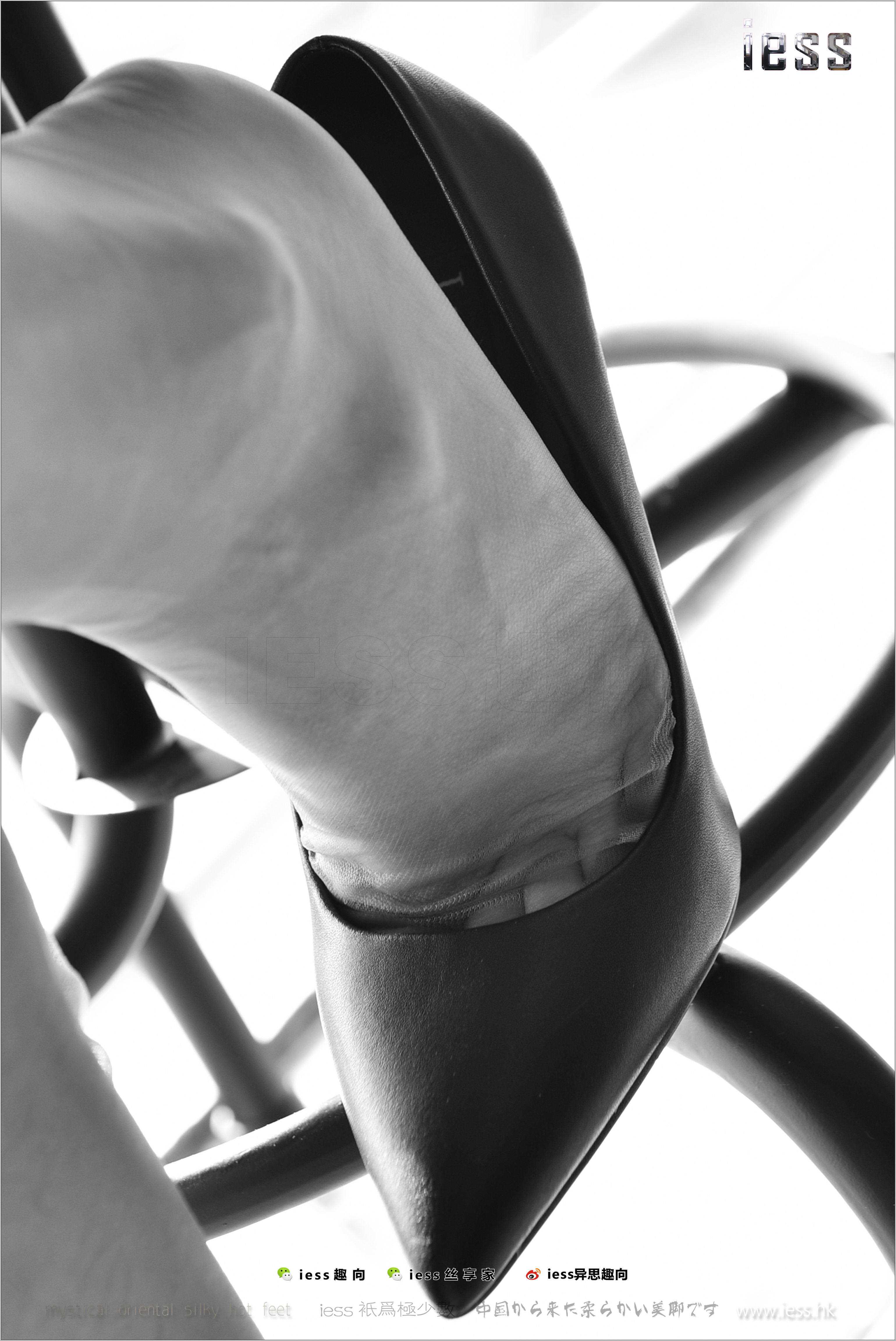 China Beauty Legs and feet 243