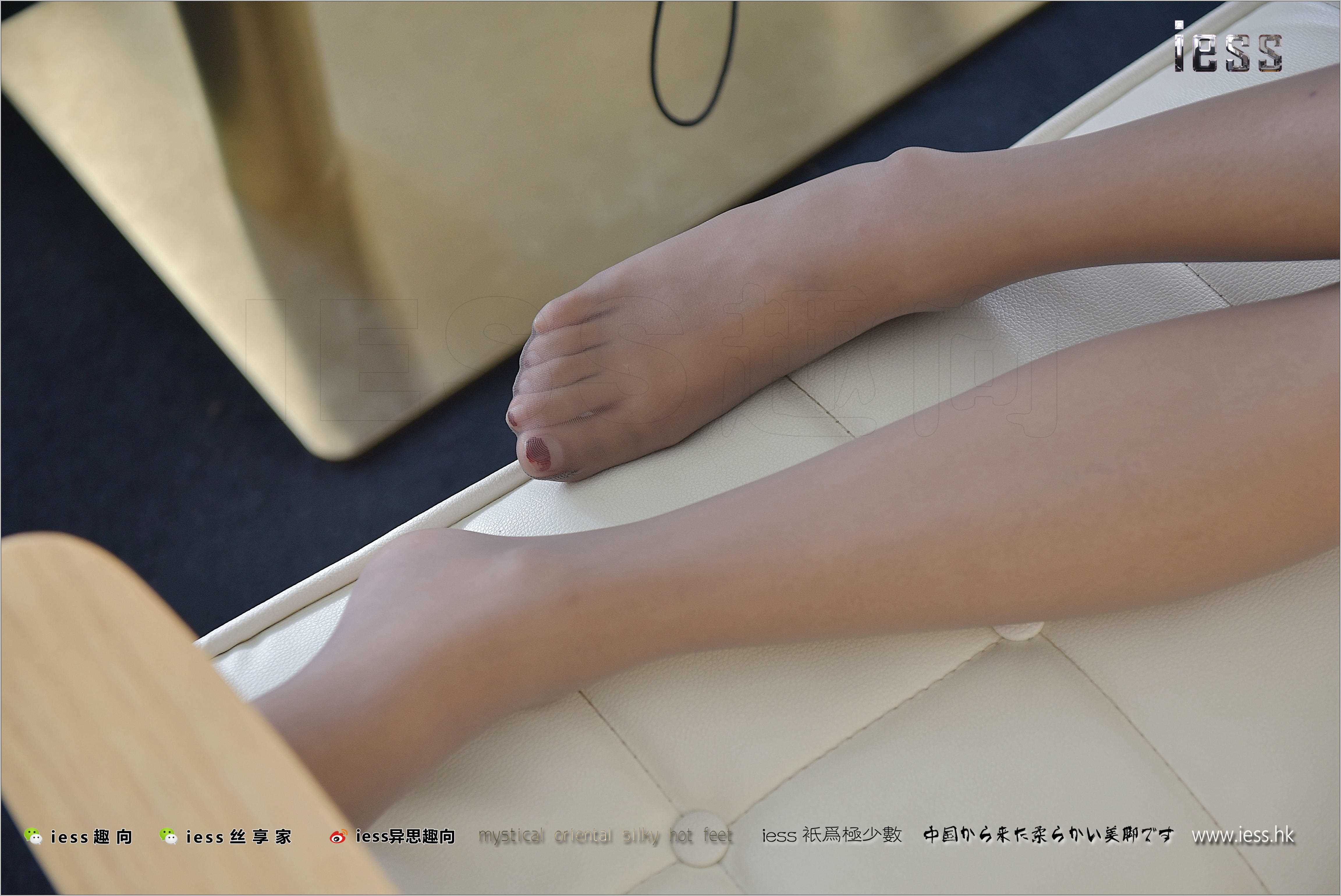 China Beauty Legs and feet 250