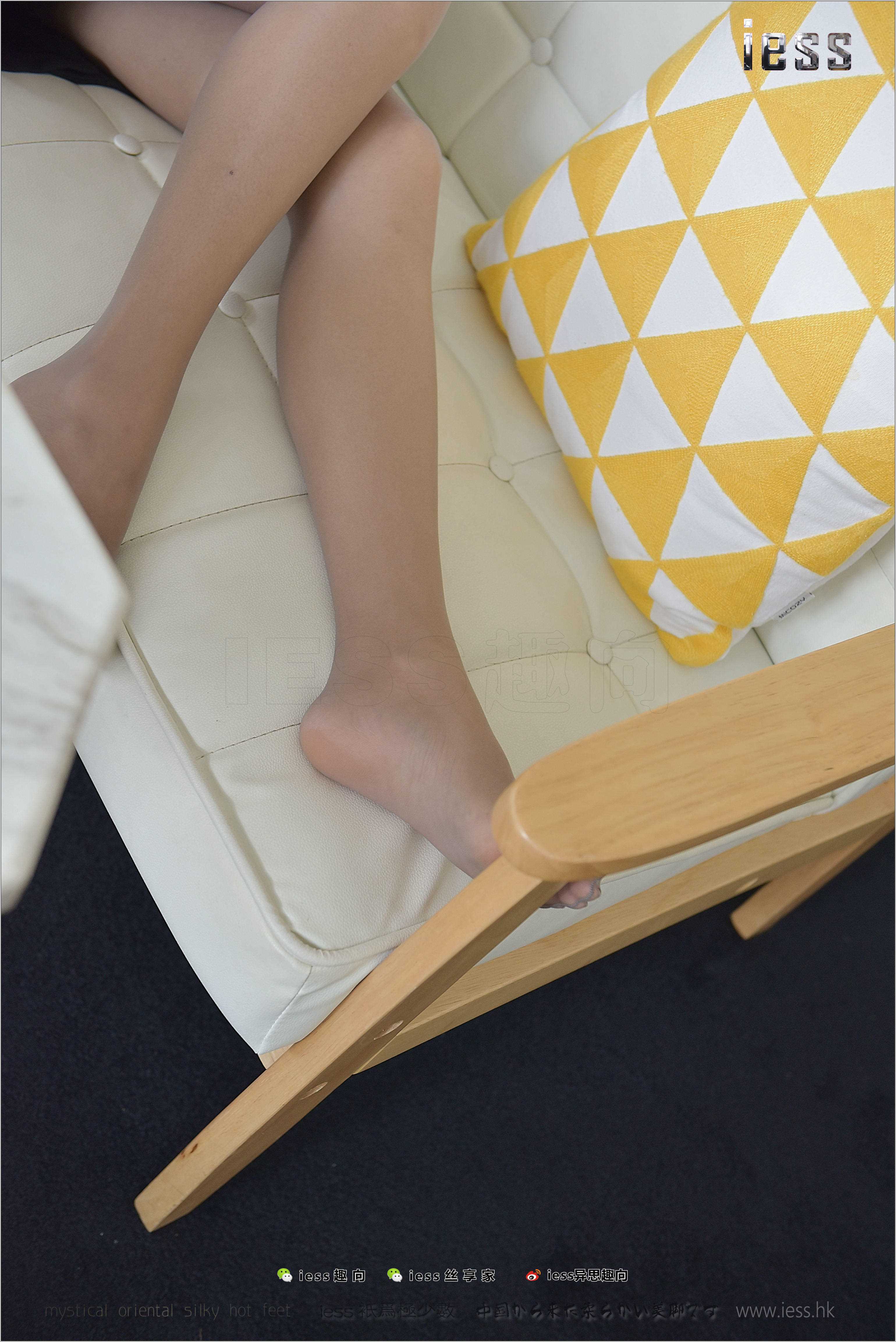 China Beauty Legs and feet 250