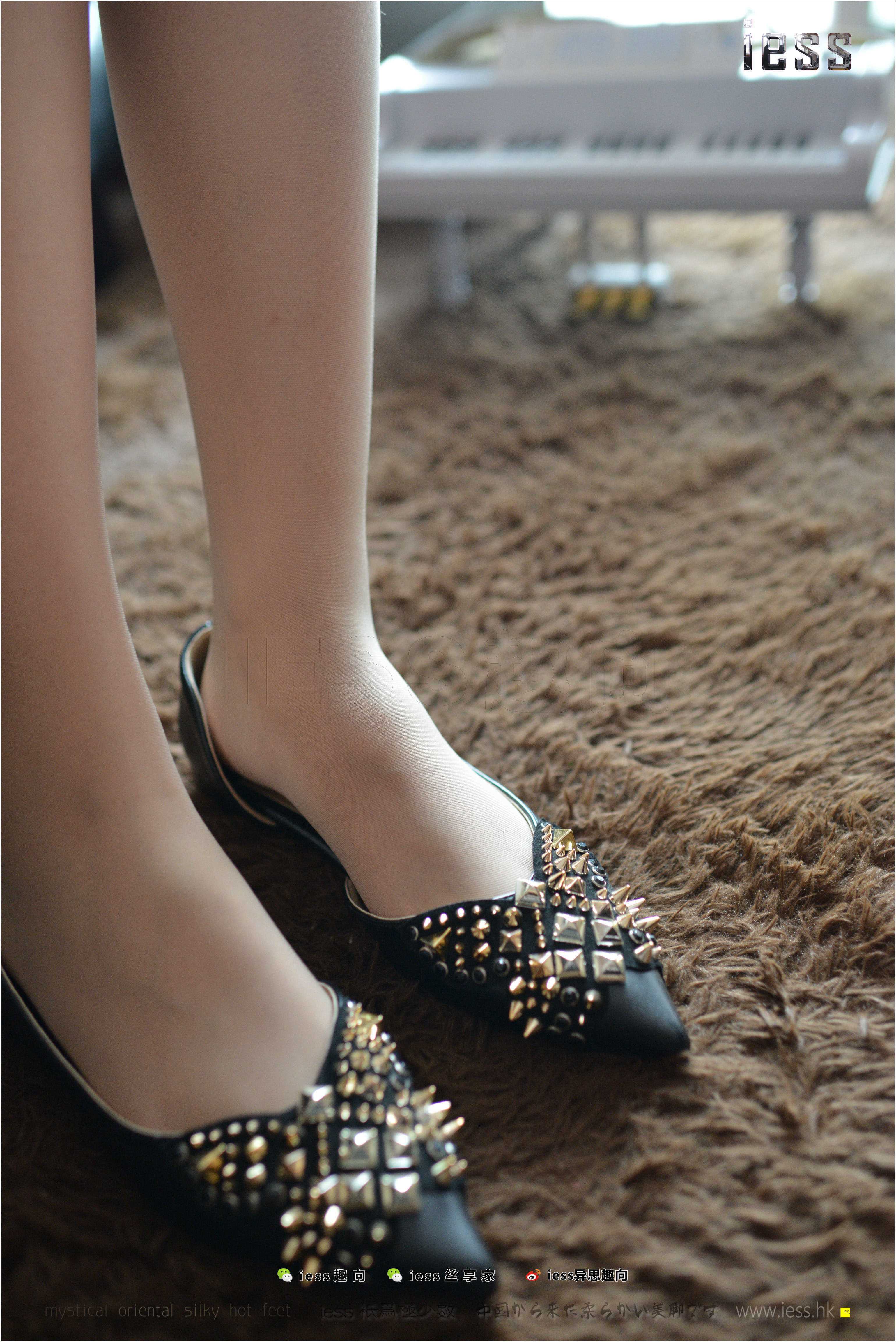 China Beauty Legs and feet 251