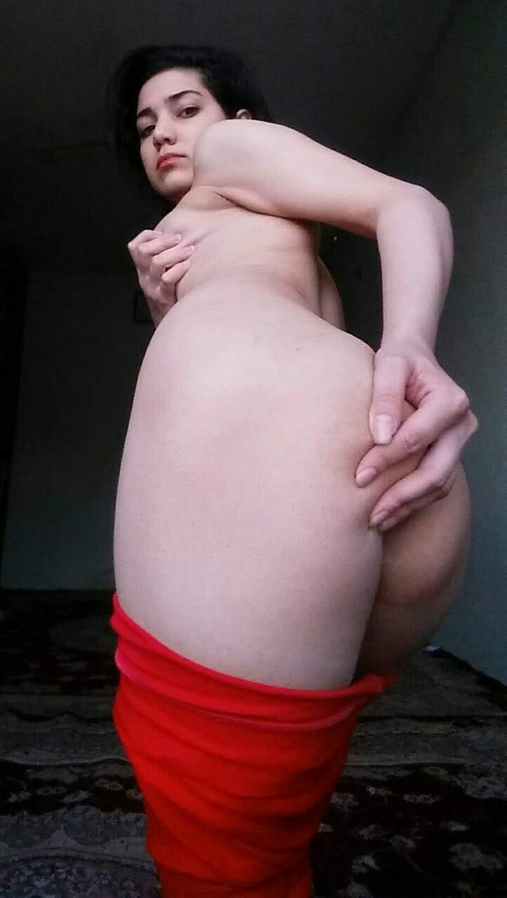 Arab girls nude pics collection