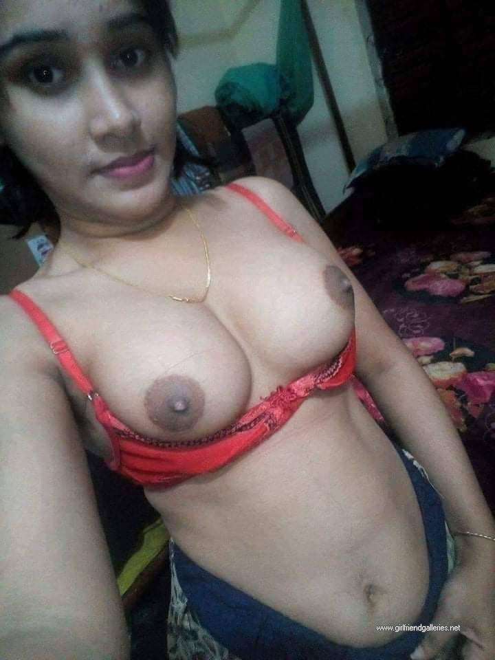 Anjali Arora nude pics viral