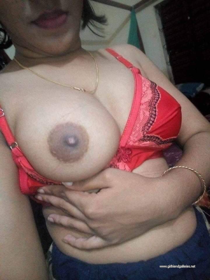 Anjali Arora nude pics viral