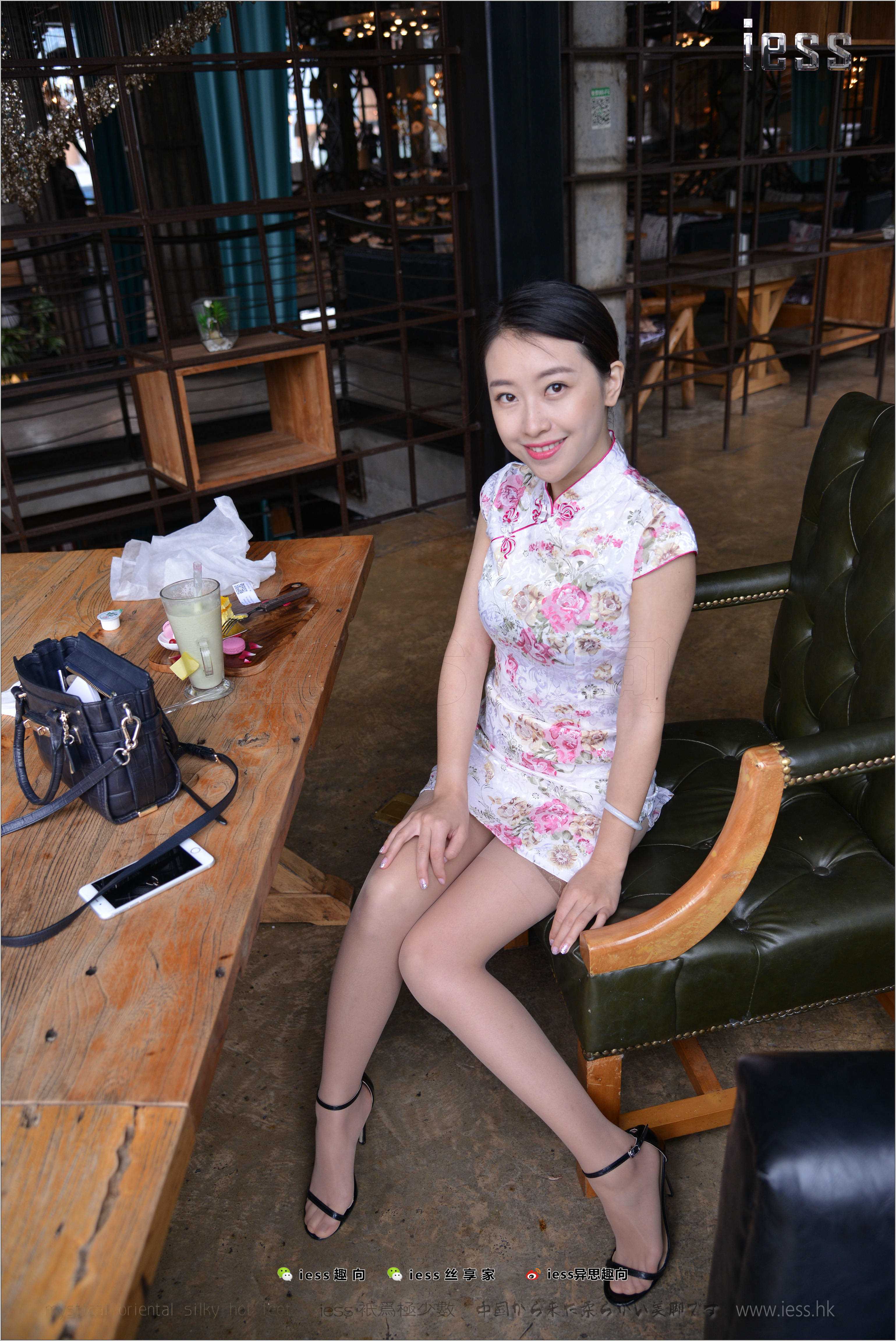 China Beauty Legs and feet 271