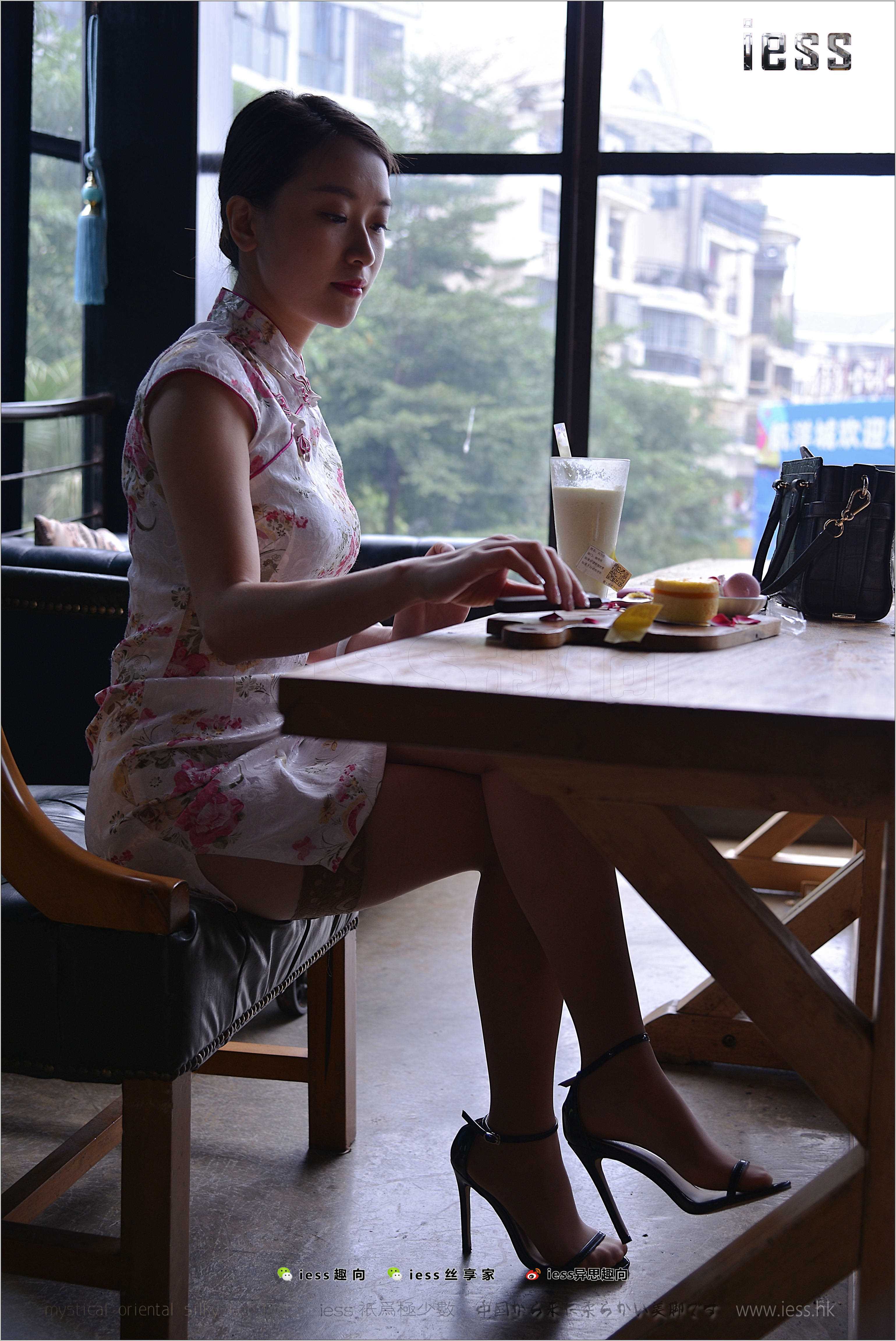 China Beauty Legs and feet 271