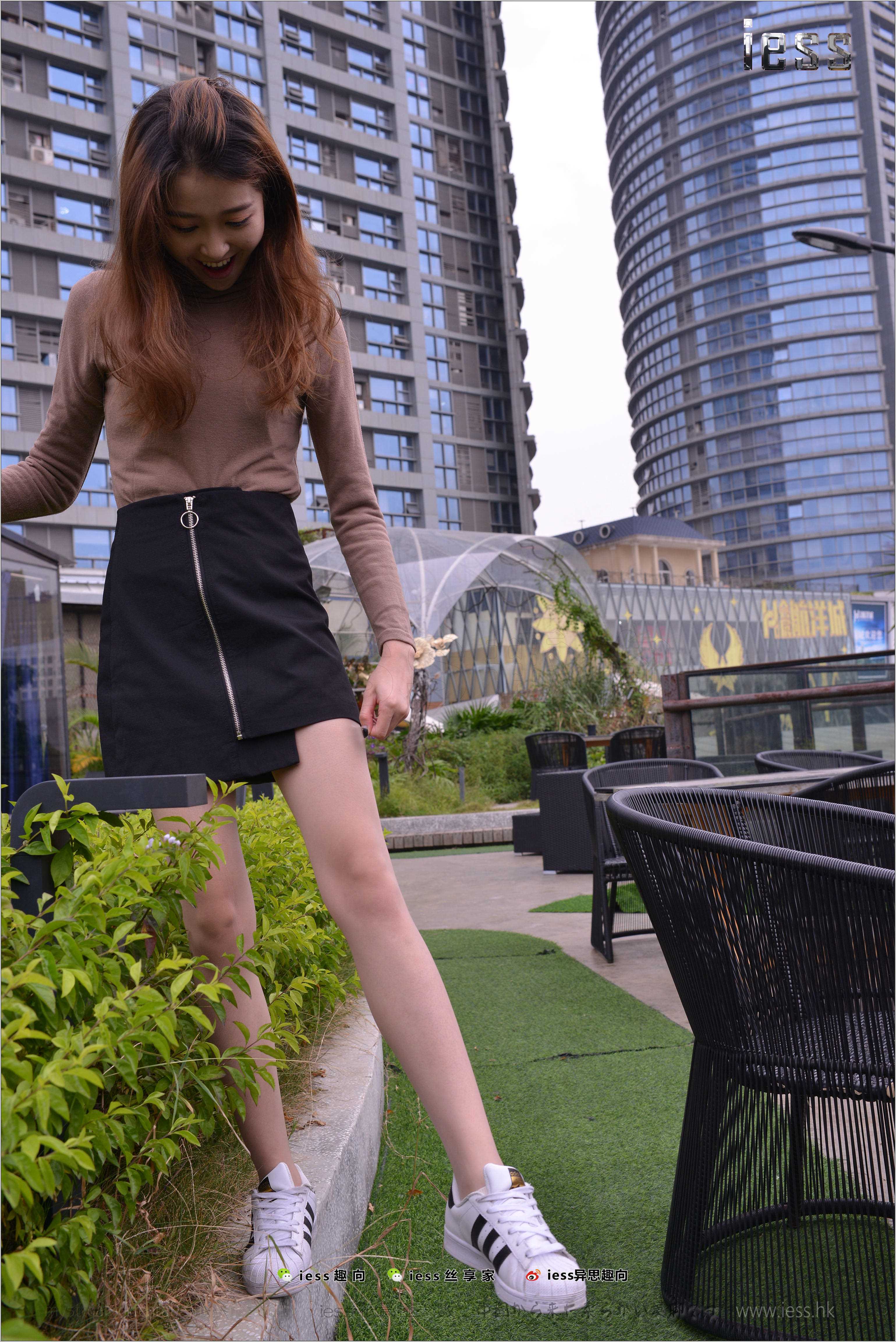 China Beauty Legs and feet 272