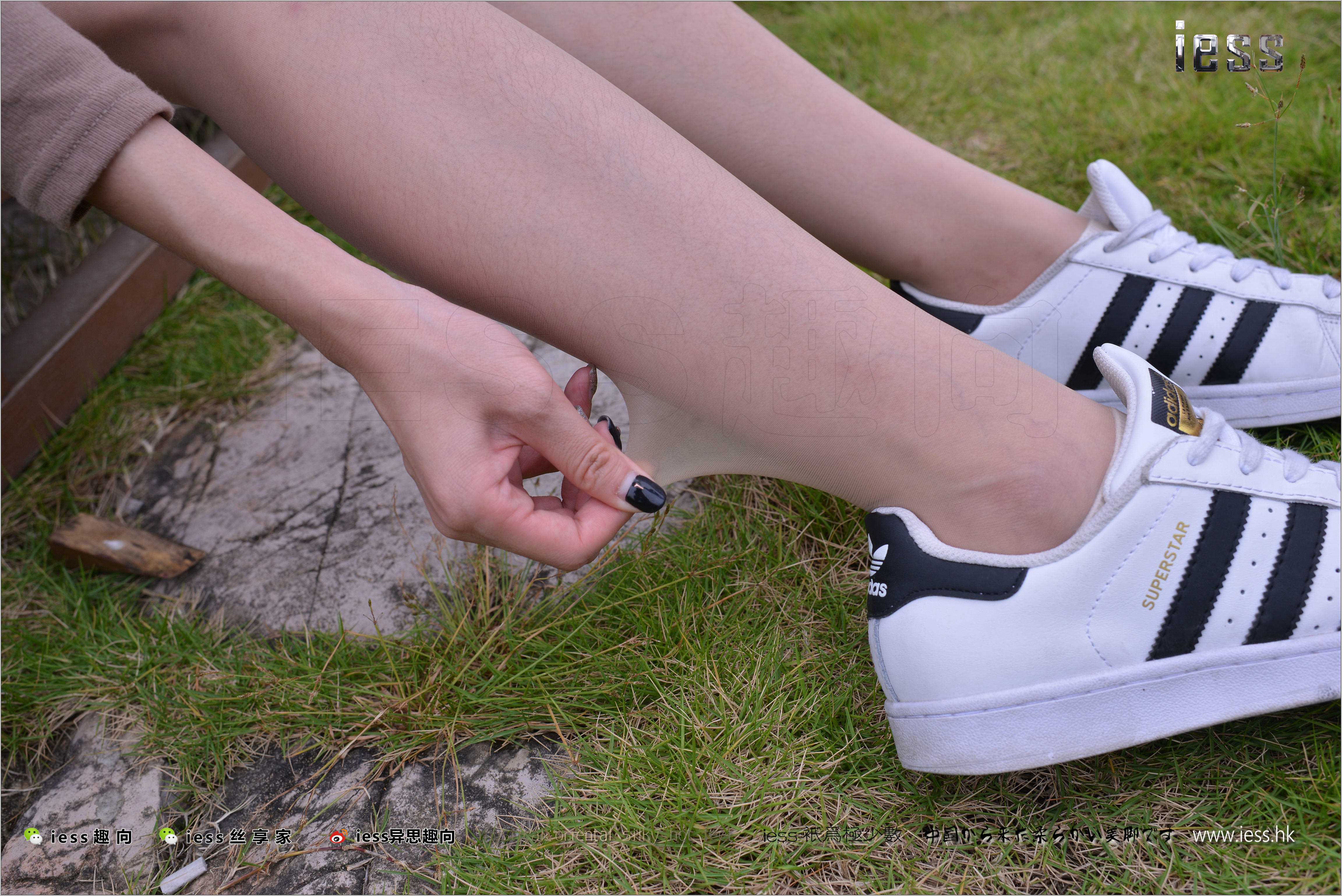 China Beauty Legs and feet 272