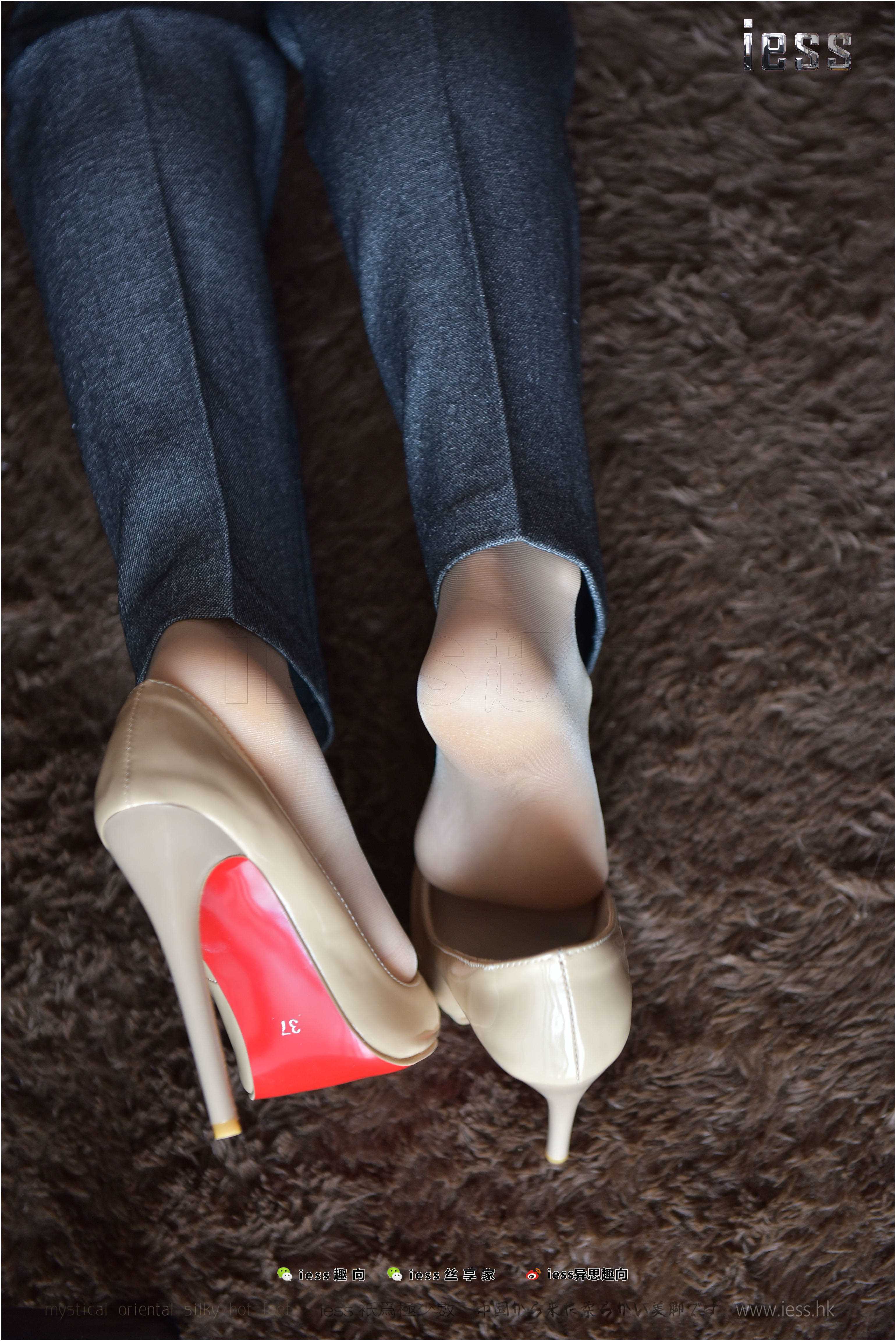 China Beauty Legs and feet 274