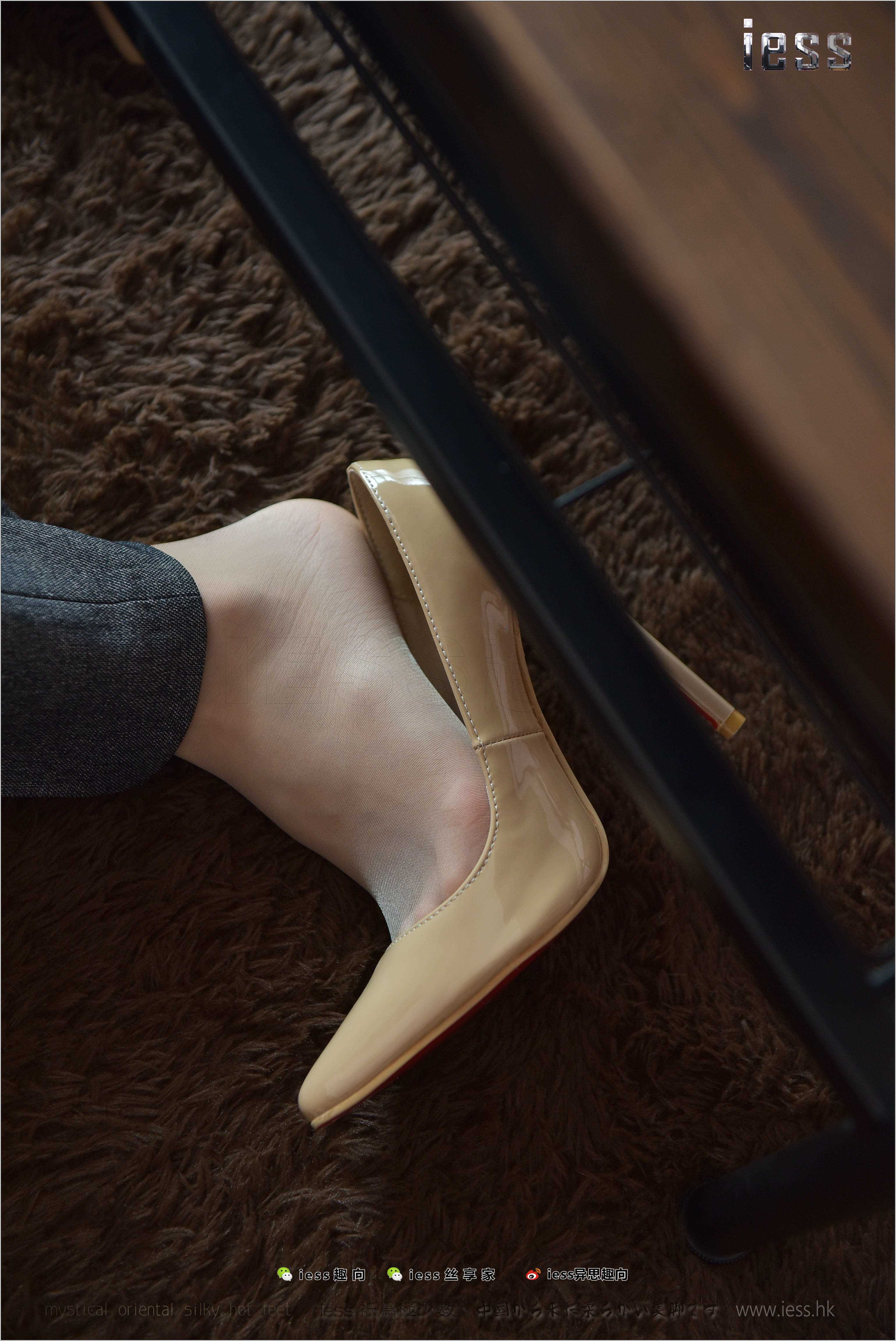 China Beauty Legs and feet 274