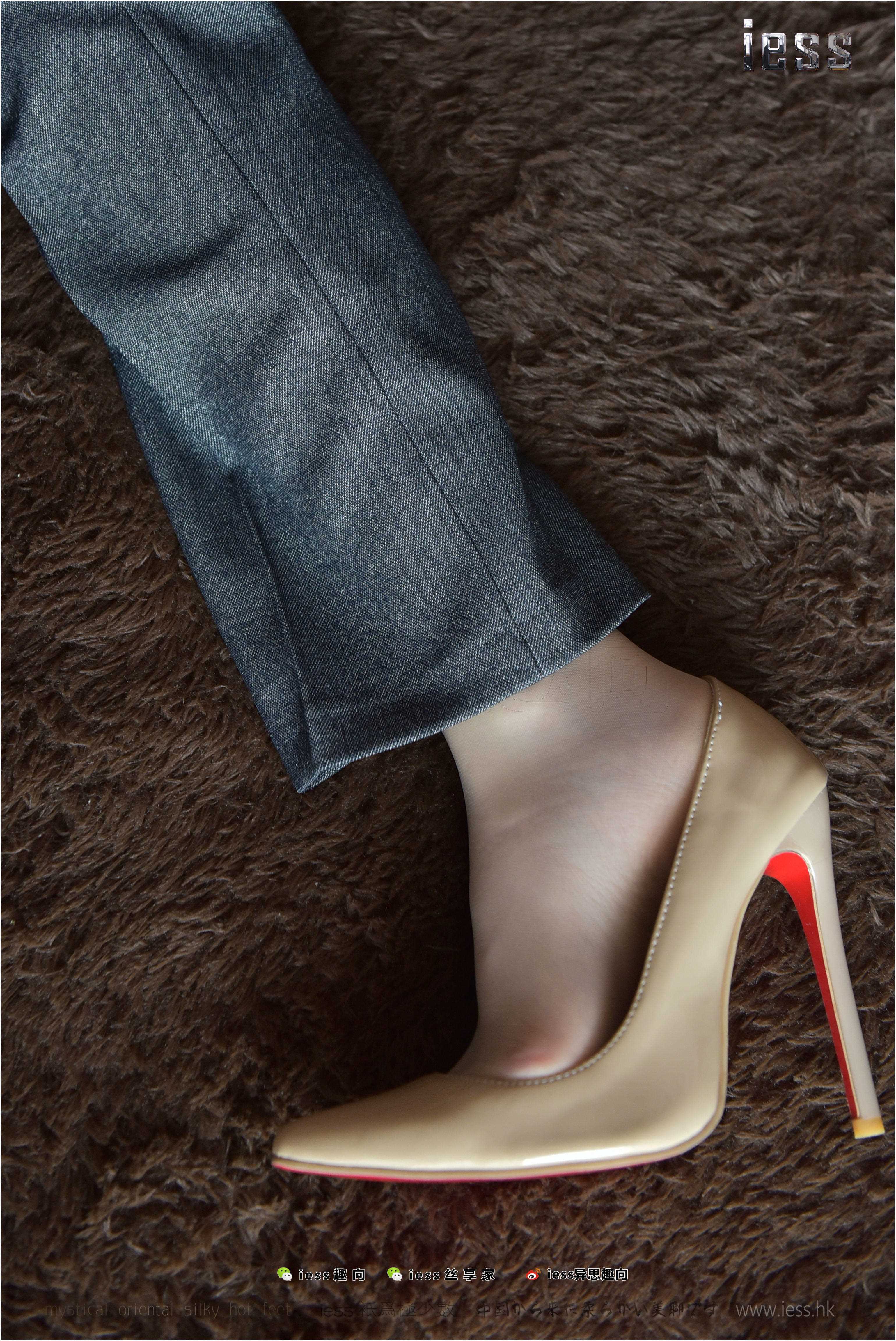 China Beauty Legs and feet 274