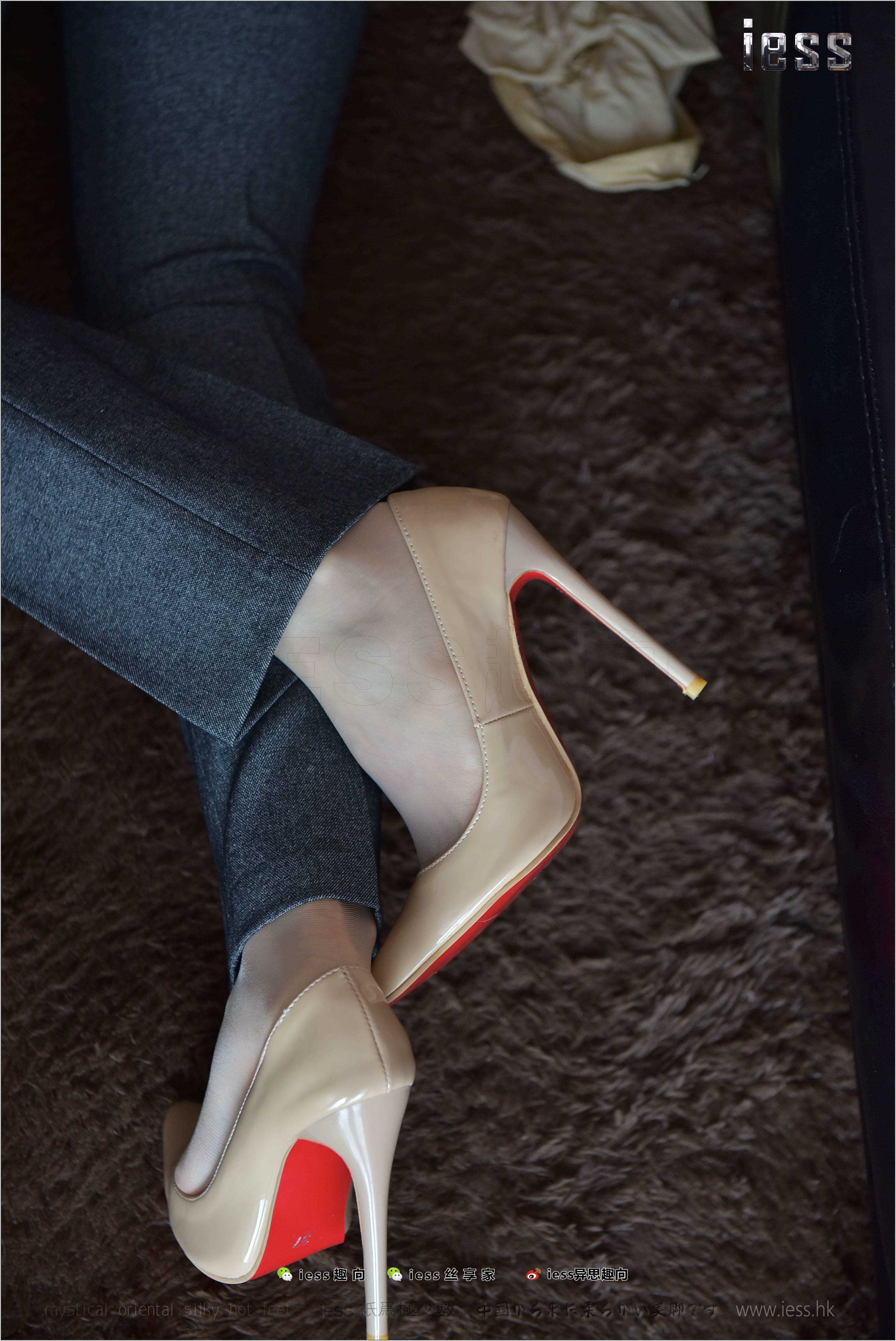 China Beauty Legs and feet 274