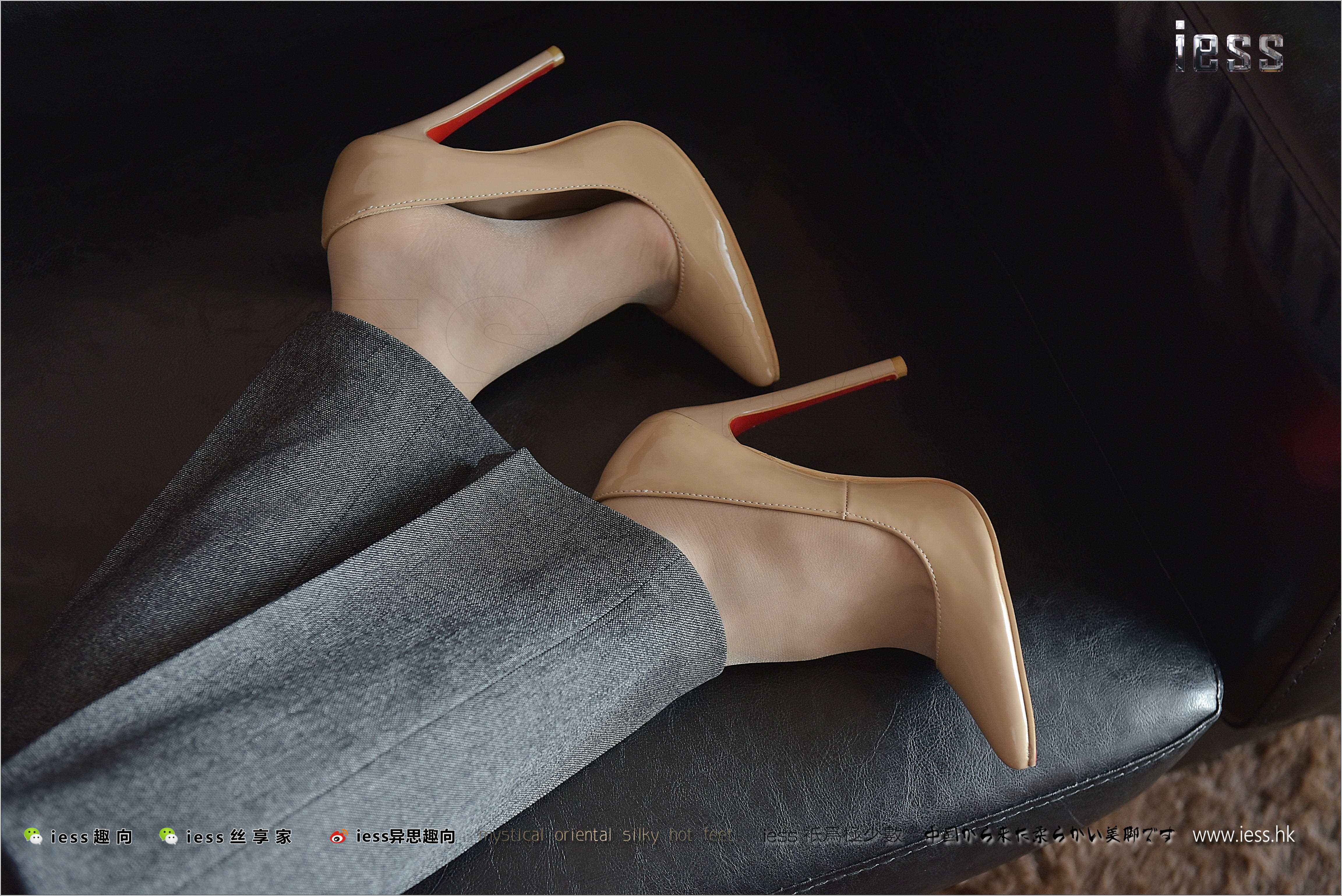 China Beauty Legs and feet 274