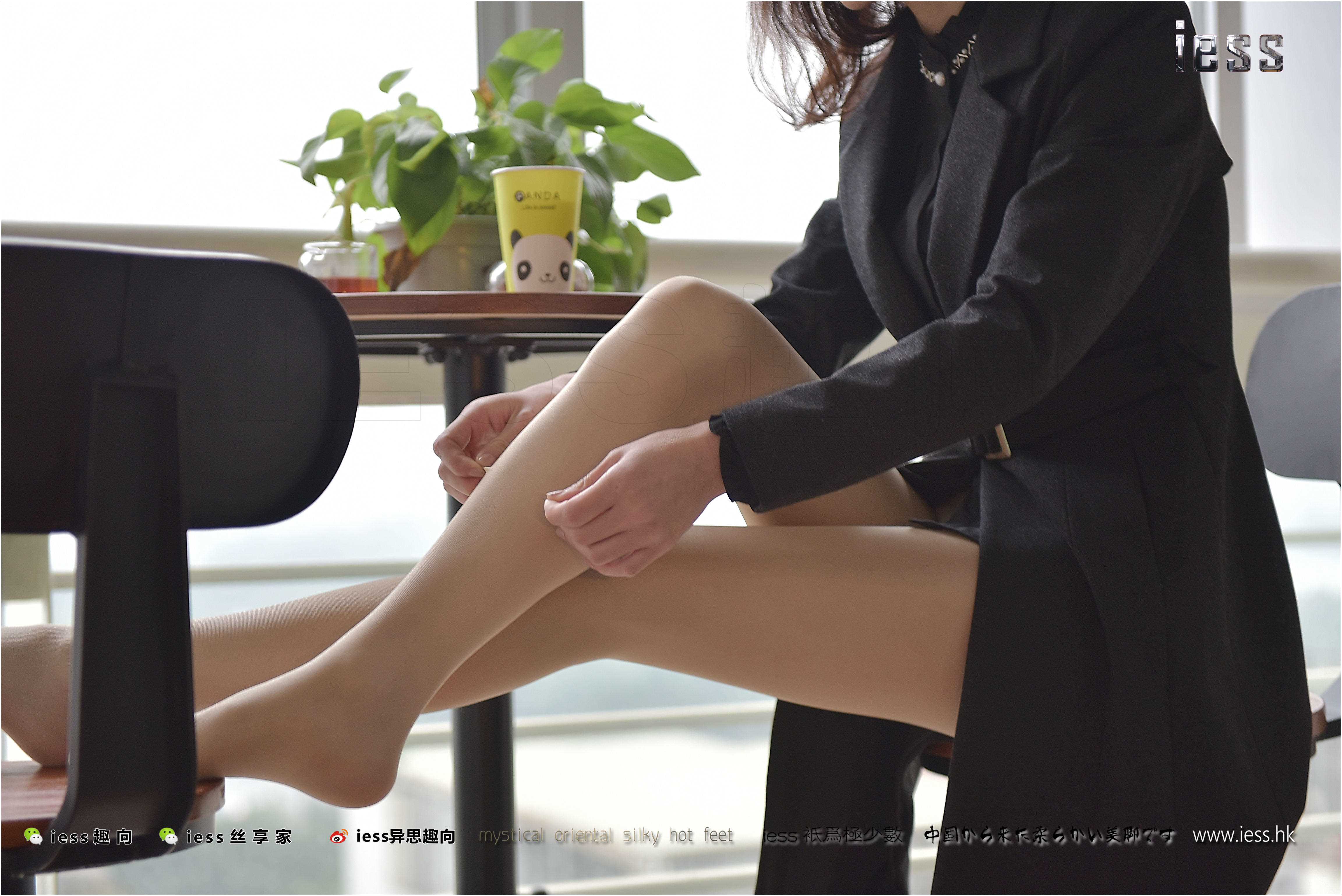China Beauty Legs and feet 275