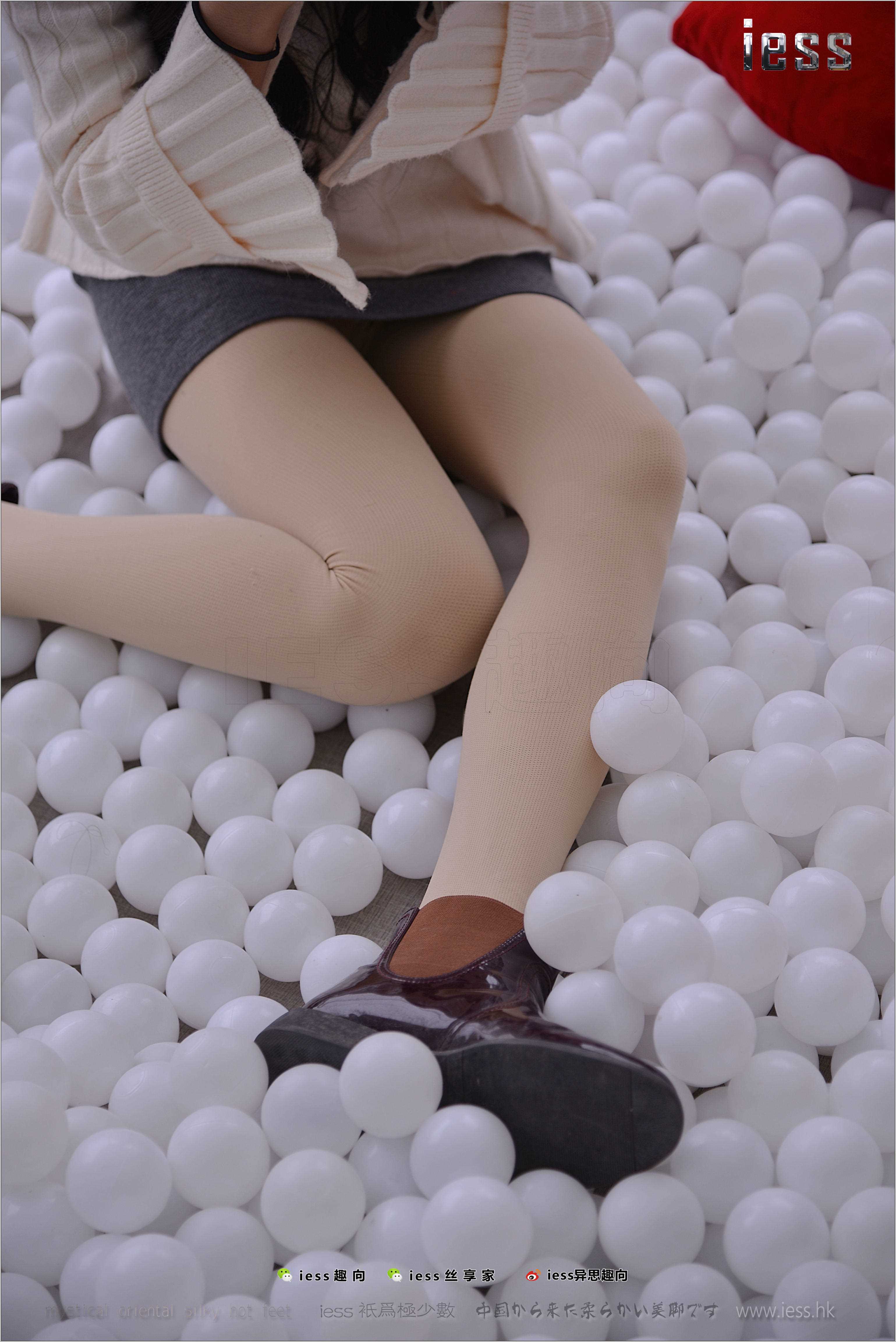 China Beauty Legs and feet 276