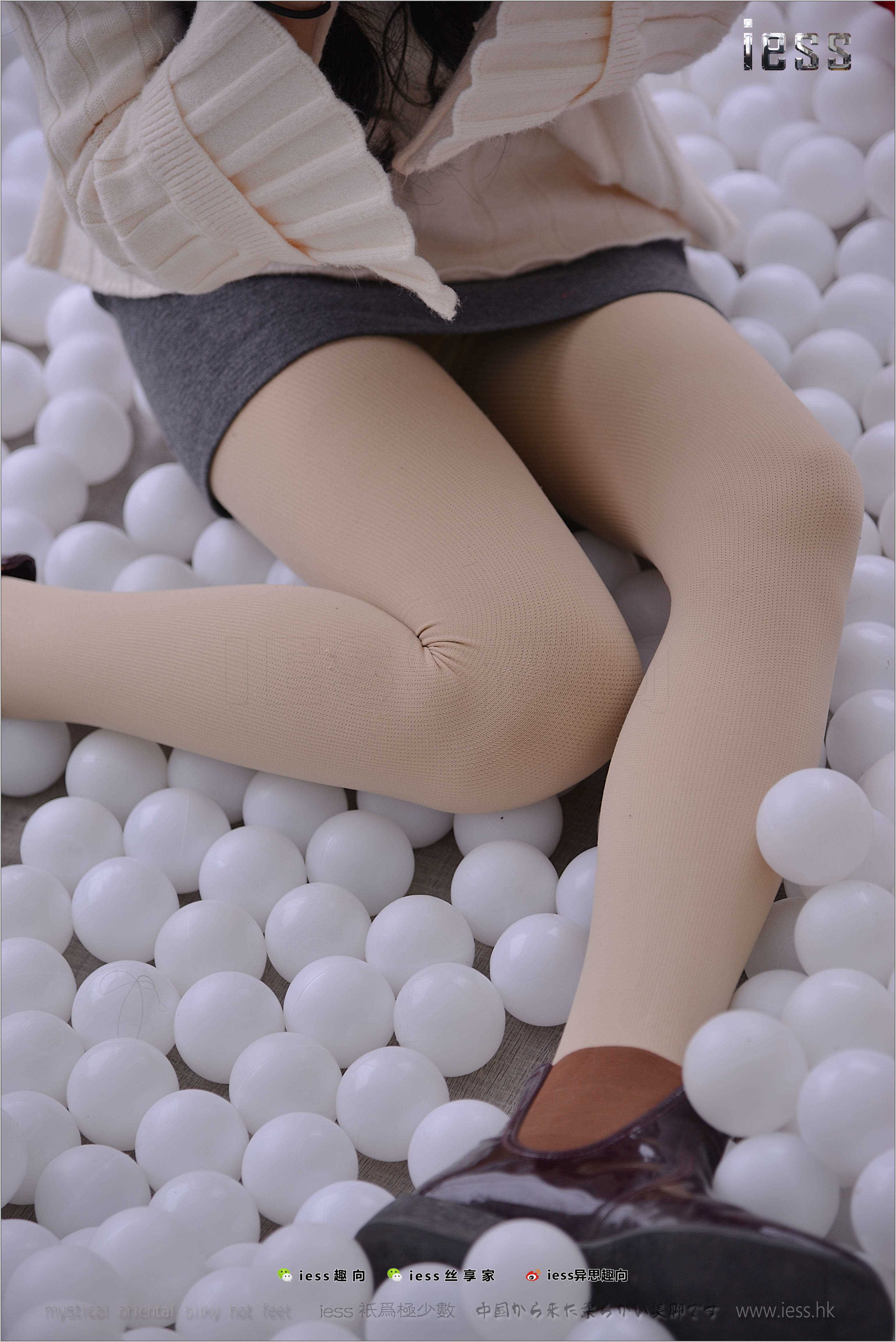 China Beauty Legs and feet 276