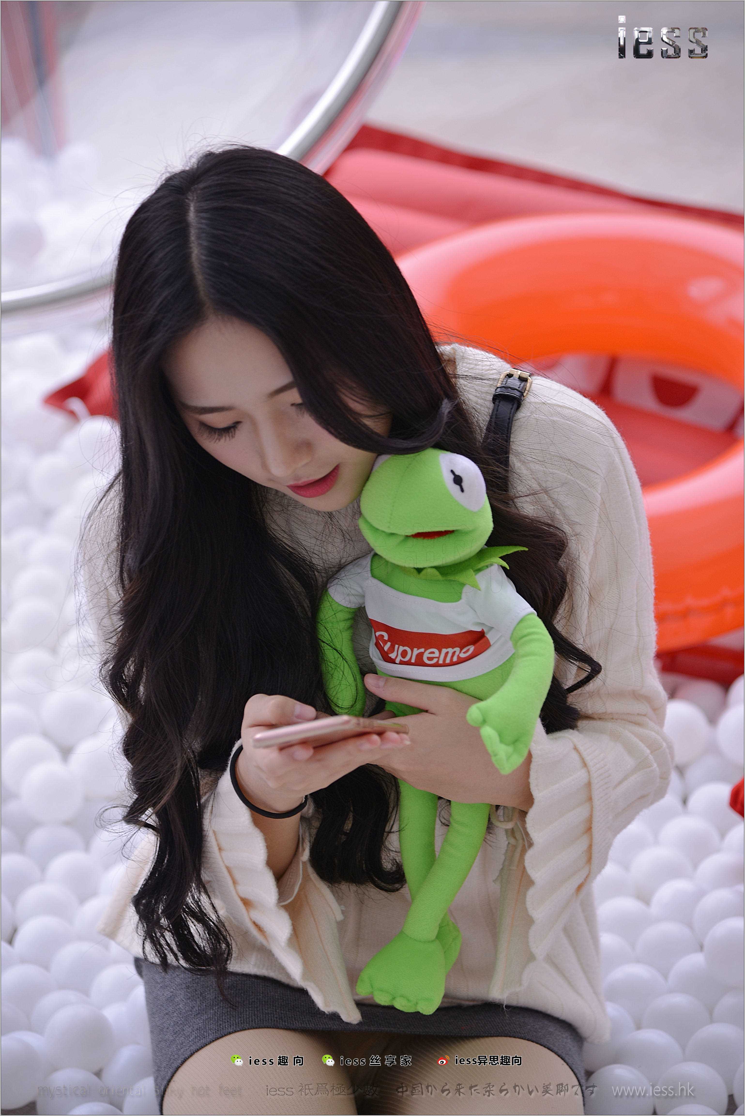 China Beauty Legs and feet 276