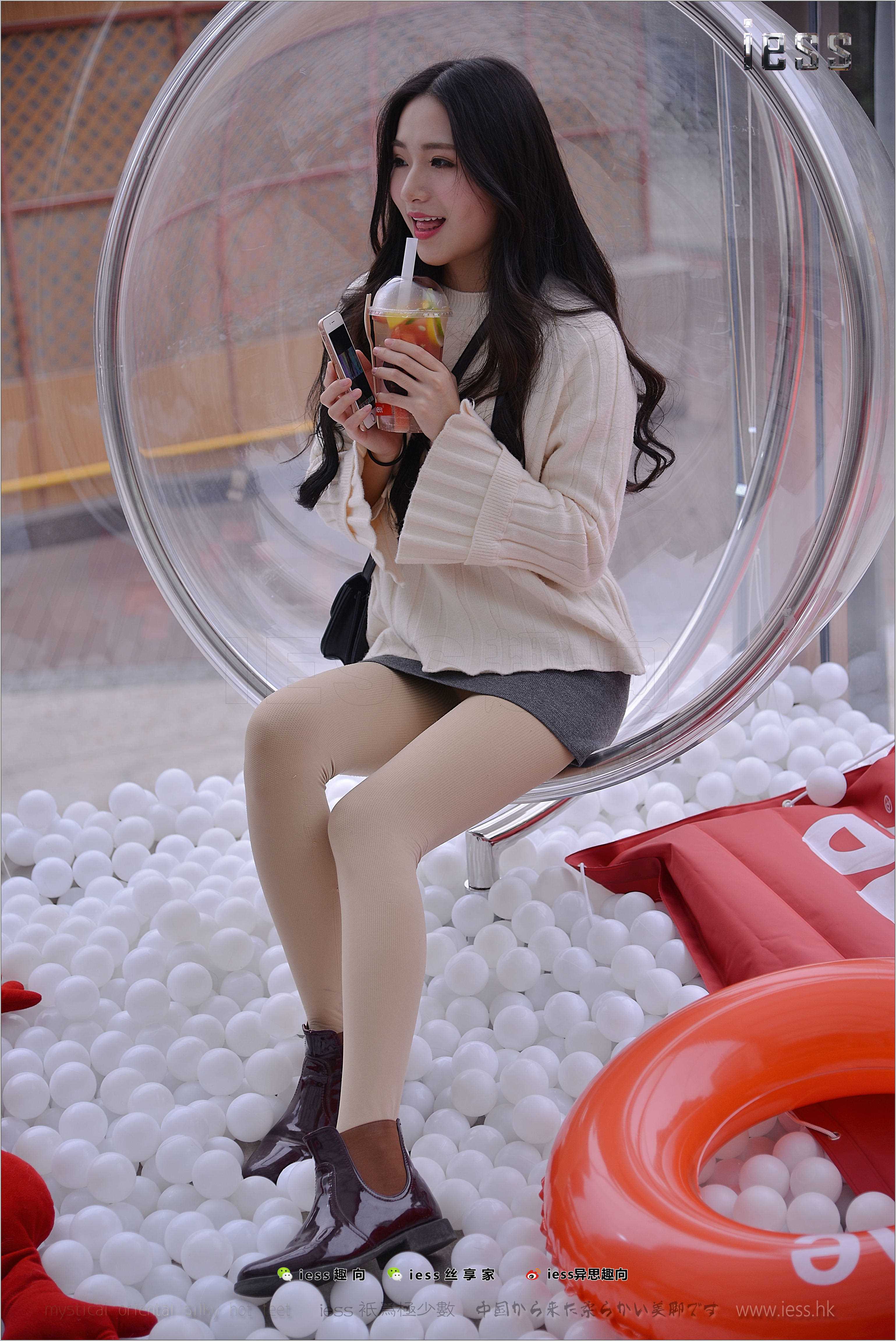 China Beauty Legs and feet 276