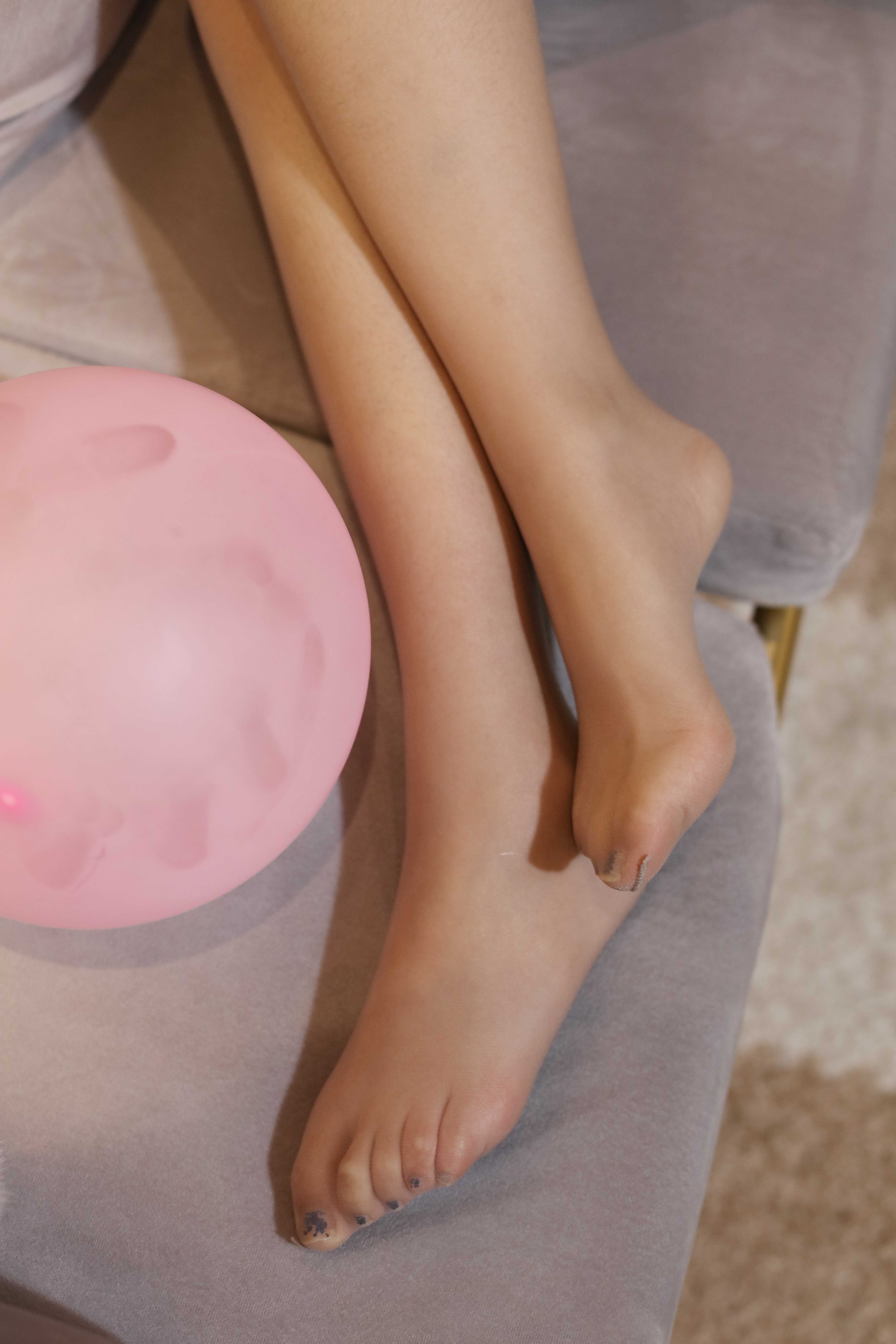 China Beauty Legs and feet 300