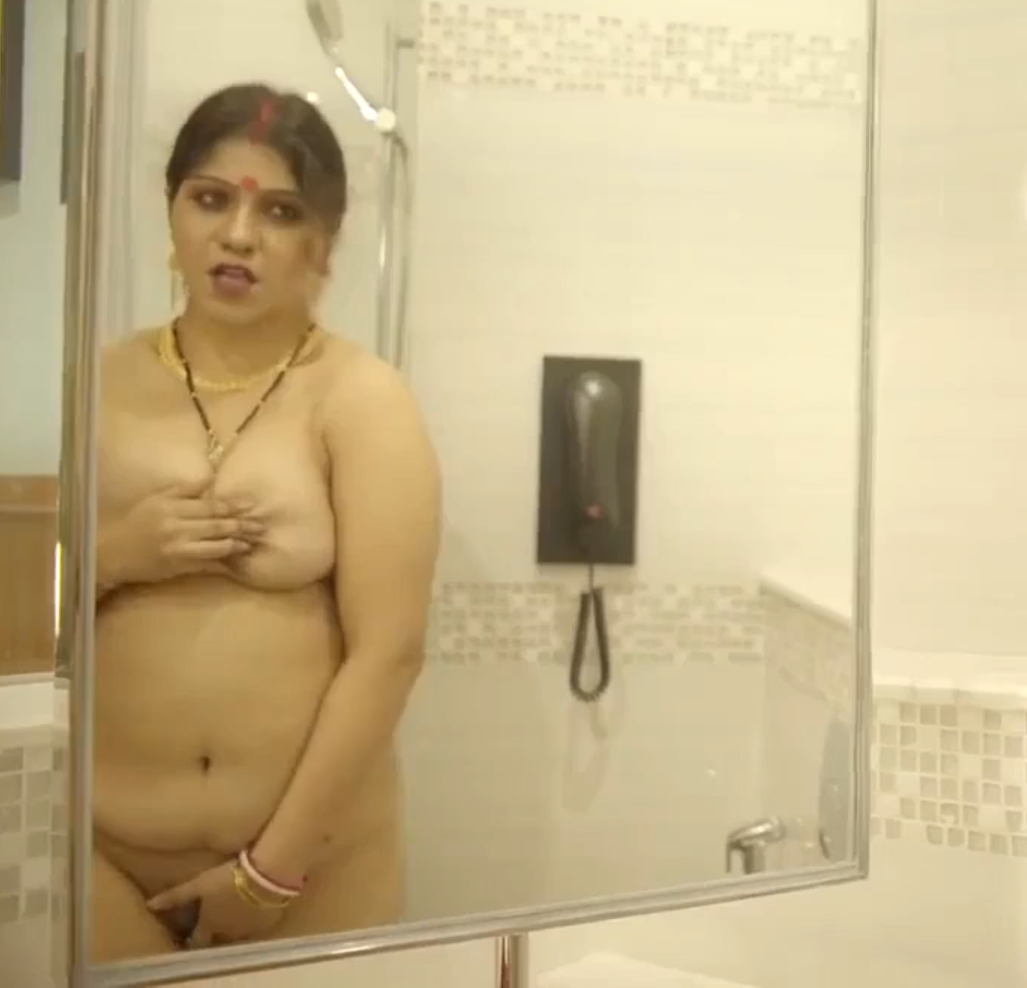Desi bhabhi nude pics