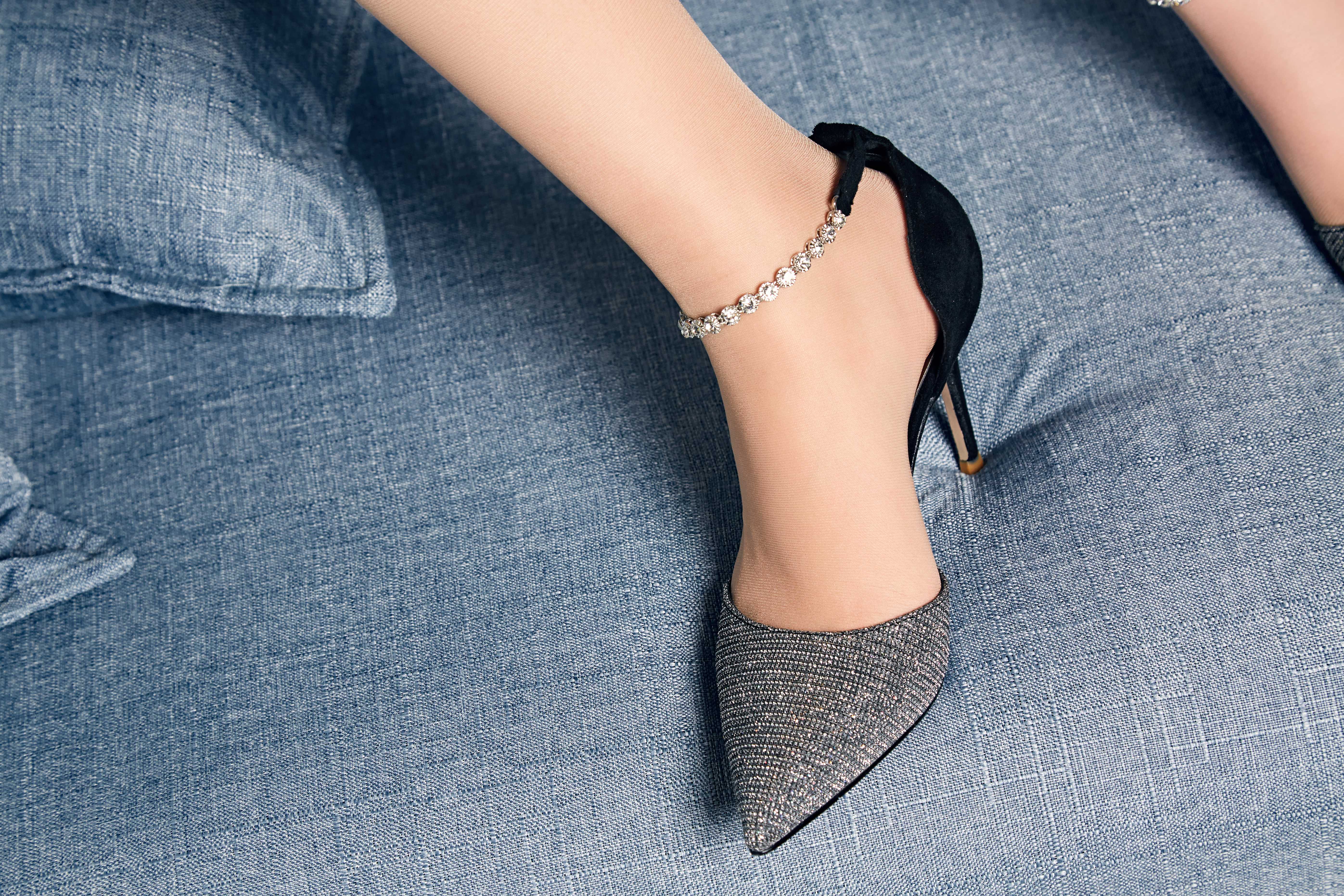 China Beauty Legs and feet 304