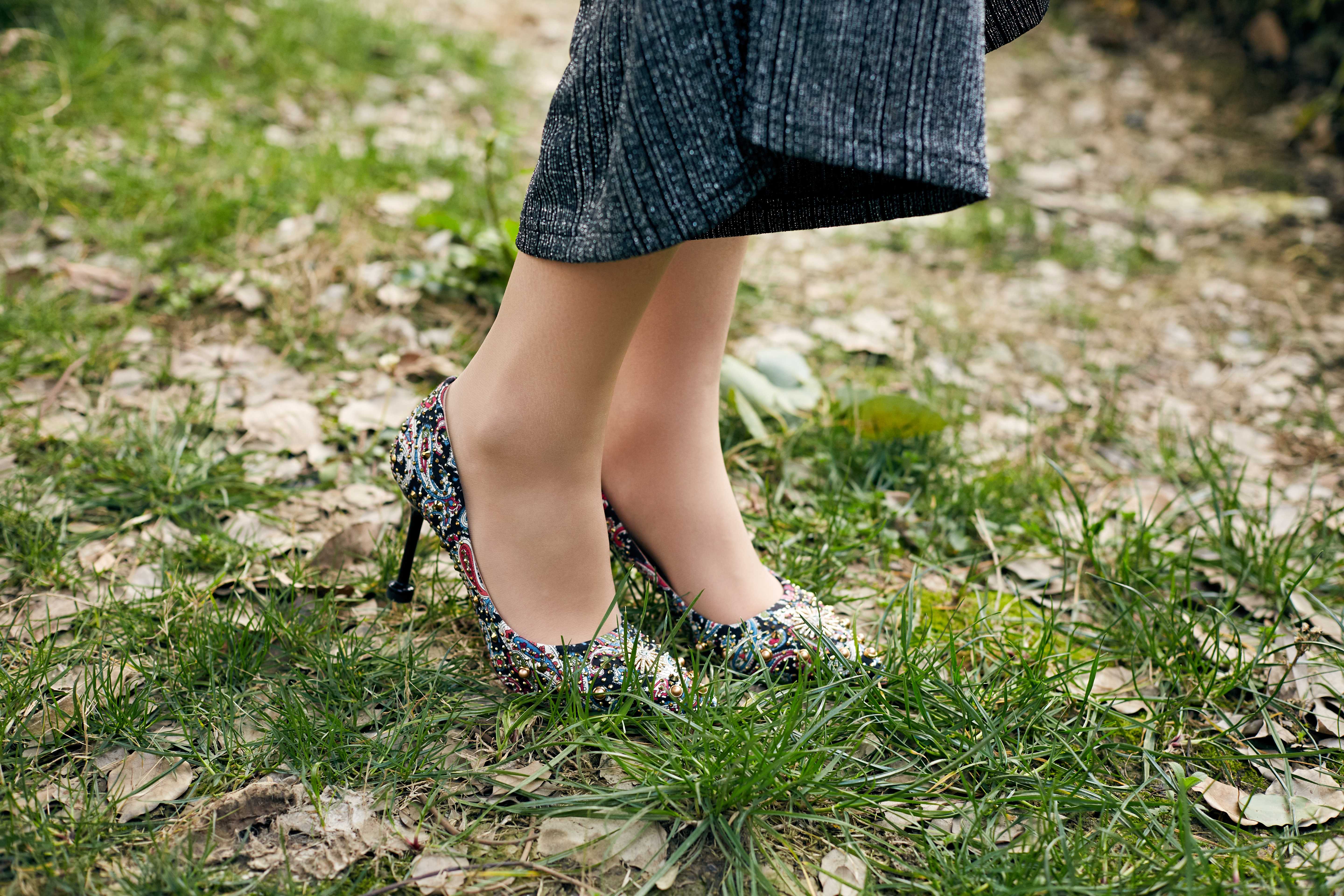 China Beauty Legs and feet 308