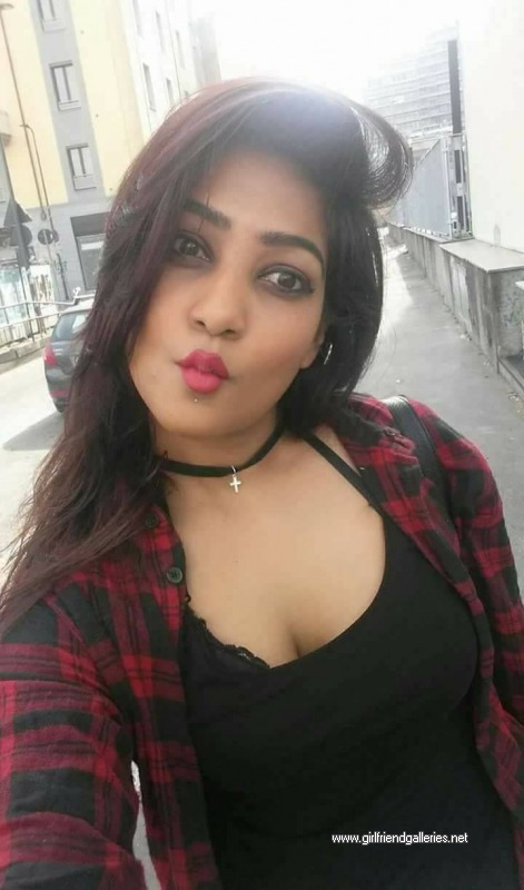 Indian bhabhi nude pics