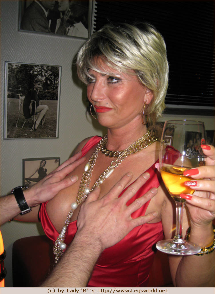 Ich Erika Barbara Lady B Legsworld